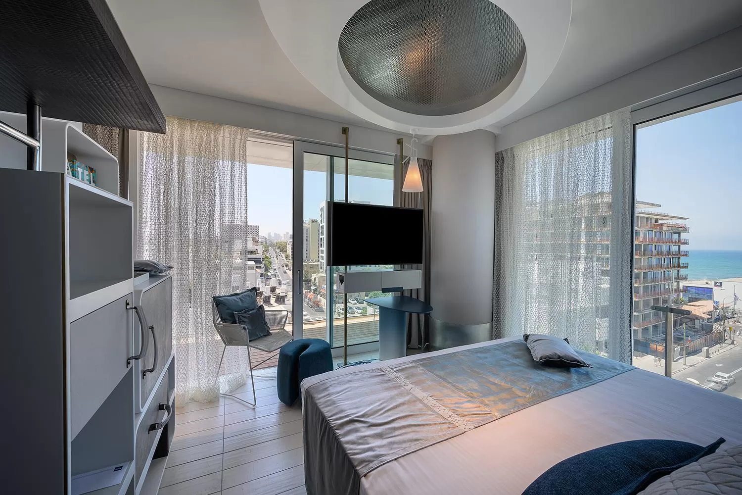 Street view, Bed in Port Tower by Isrotel Design