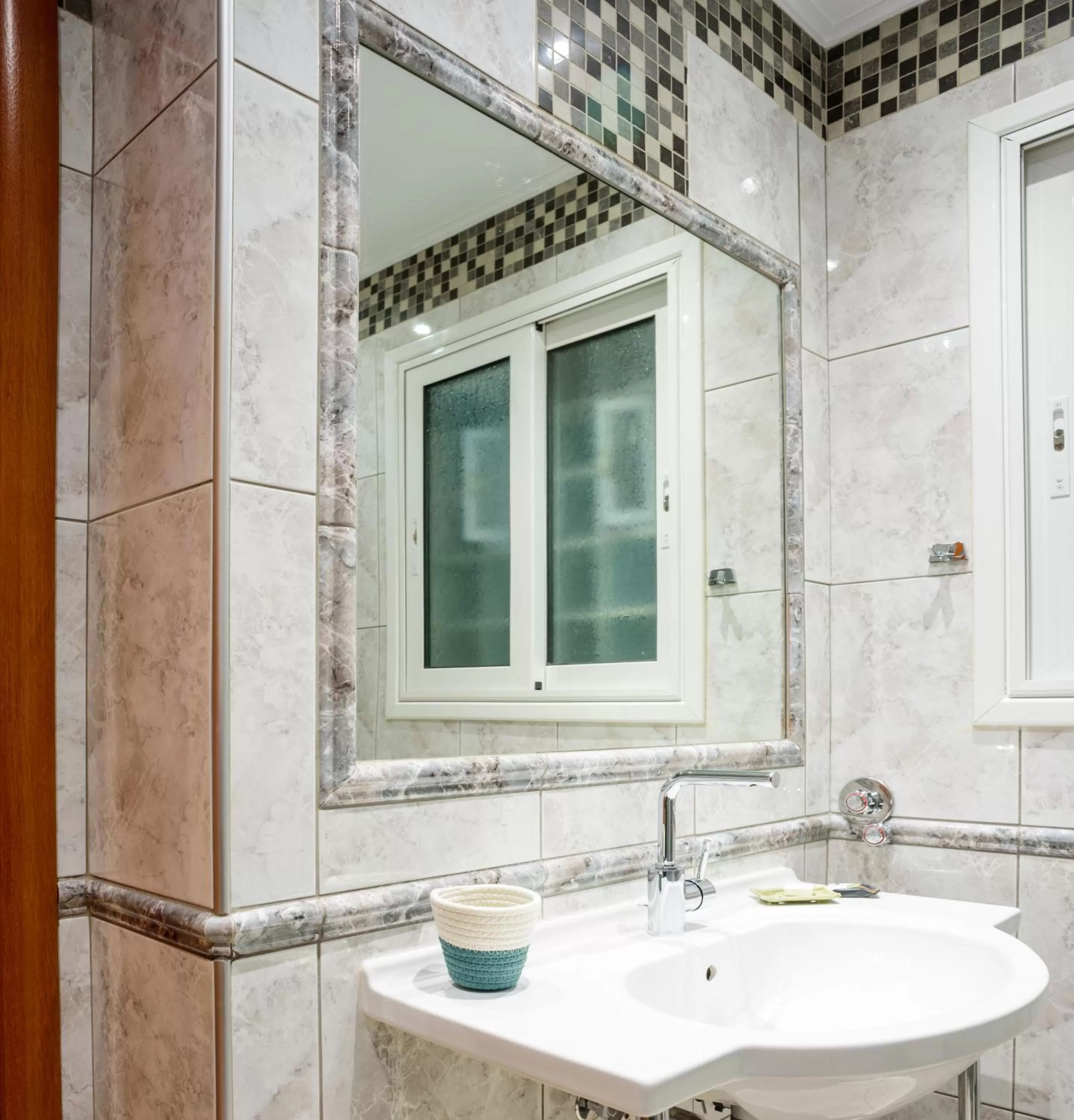 Bathroom in Lume Athens