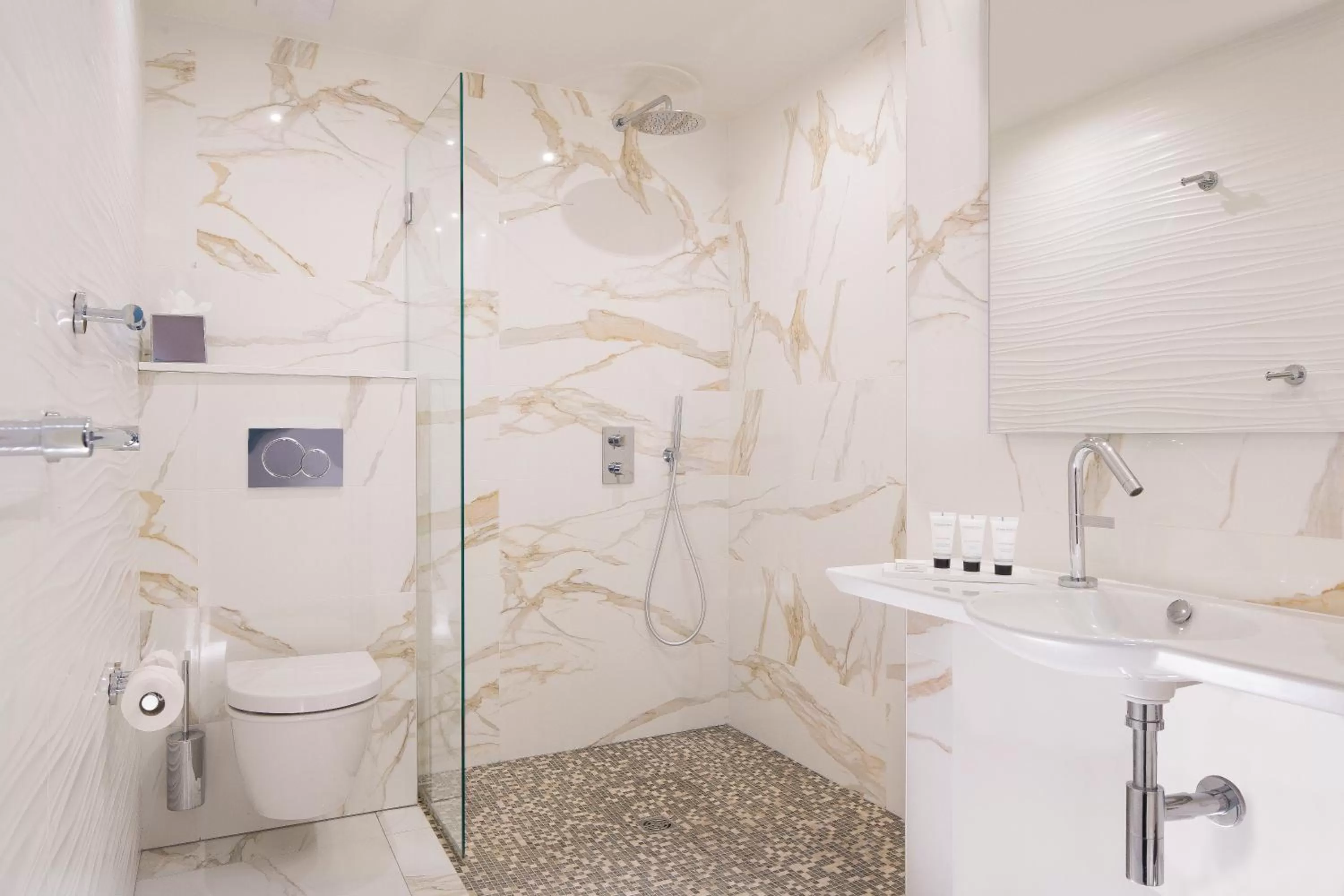 Bathroom in Hotel Duette Paris