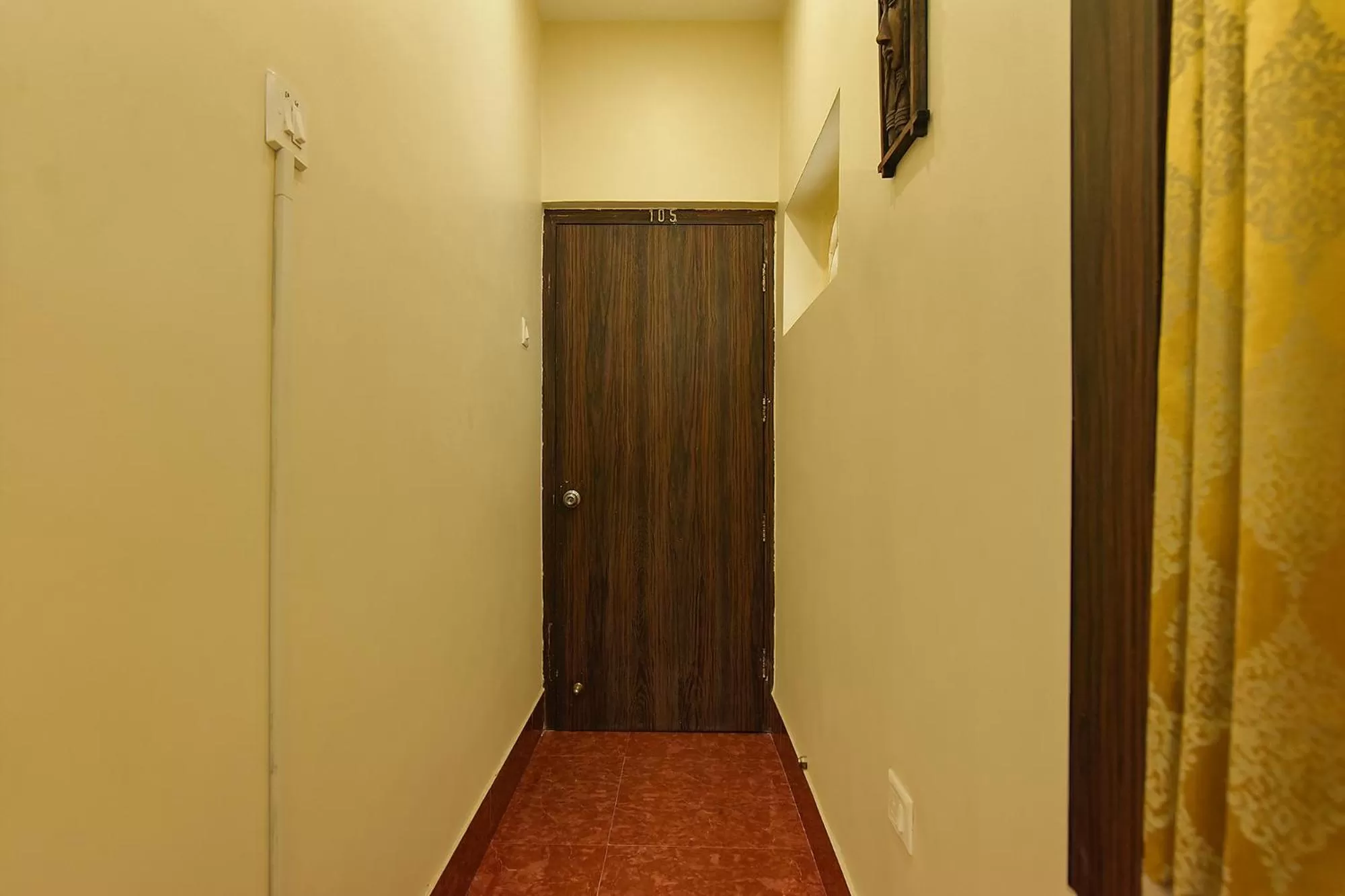 Lobby or reception in FabExpress Shivalya