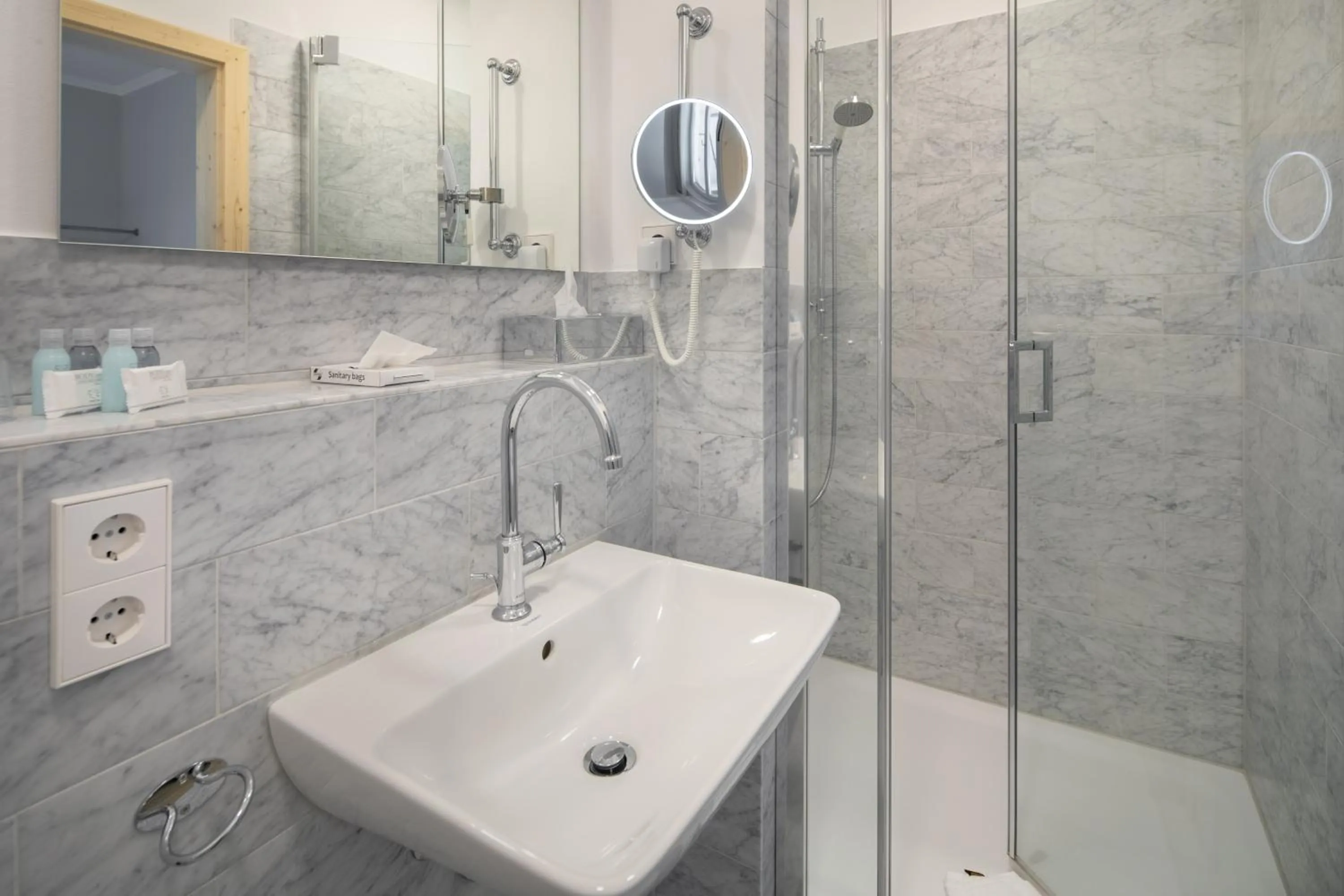 Shower in Logierhaus Austernfischer