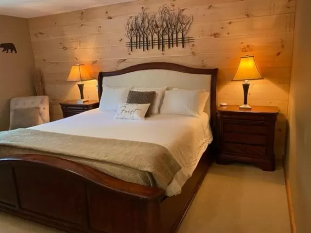 Bed in The Snowed Inn