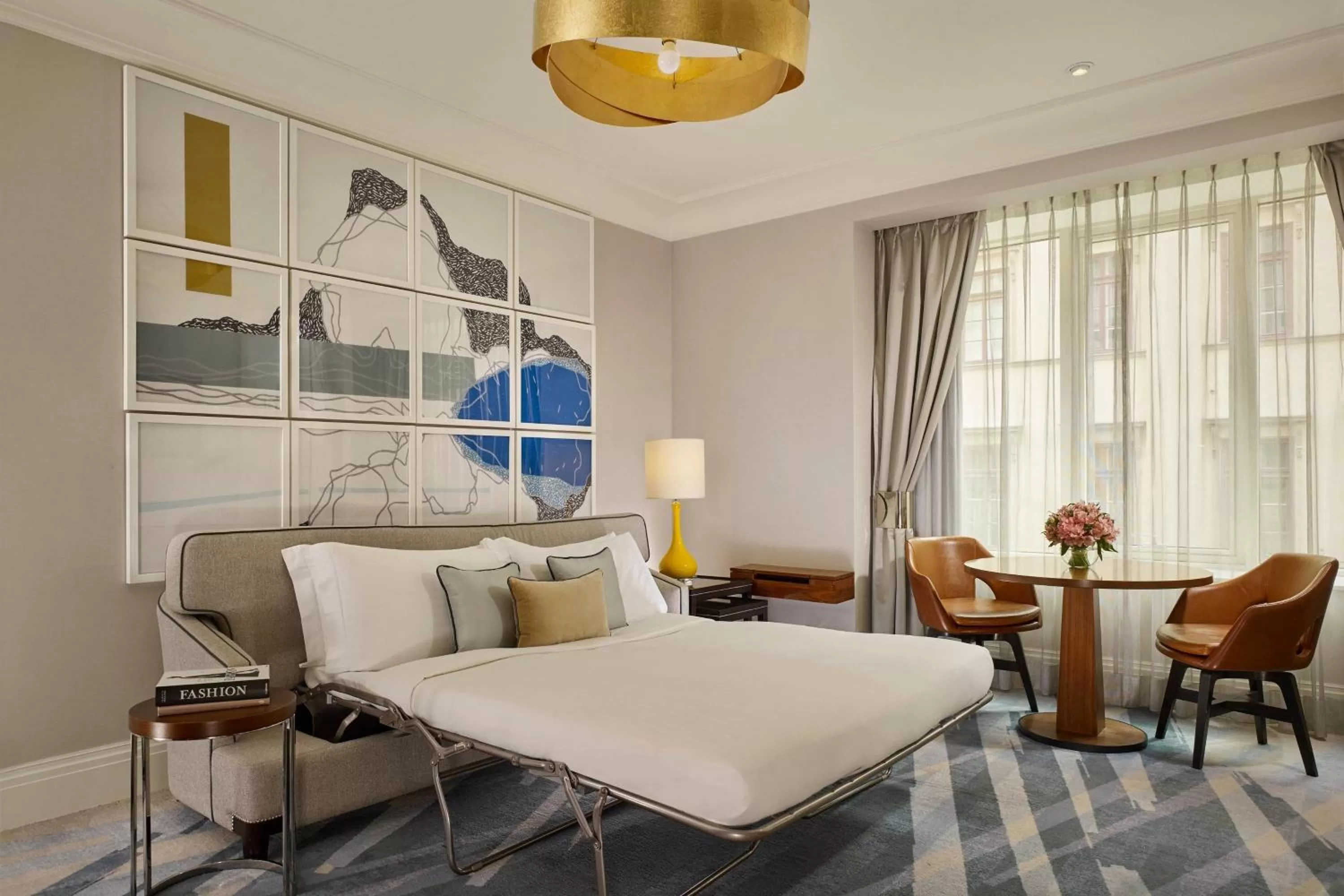 Photo of the whole room, Bed in Al Habtoor Palace Budapest, Preferred Hotels & Resorts