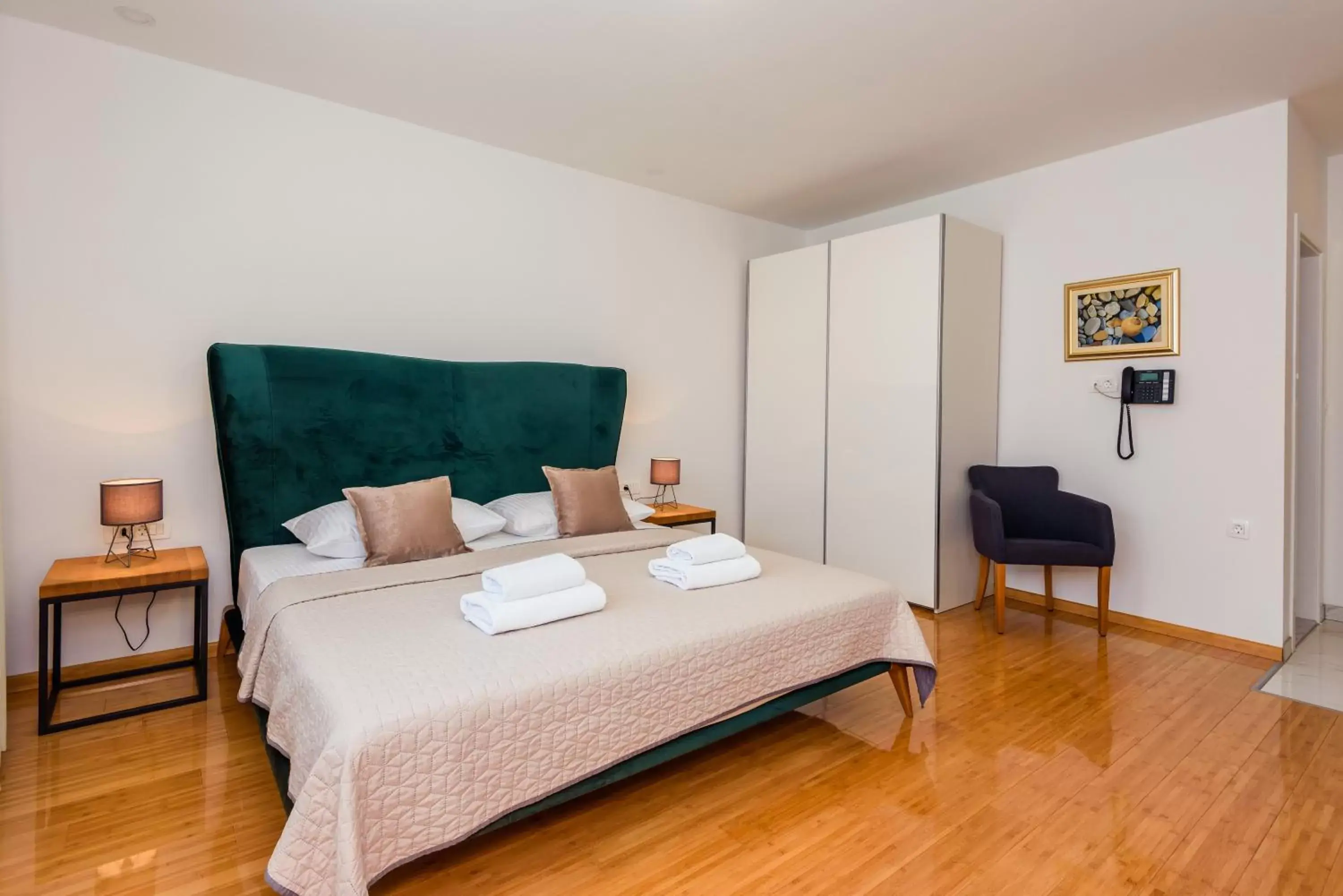 Superior King Room in Boutique rooms Kican Superior King Room in Boutique rooms Kican