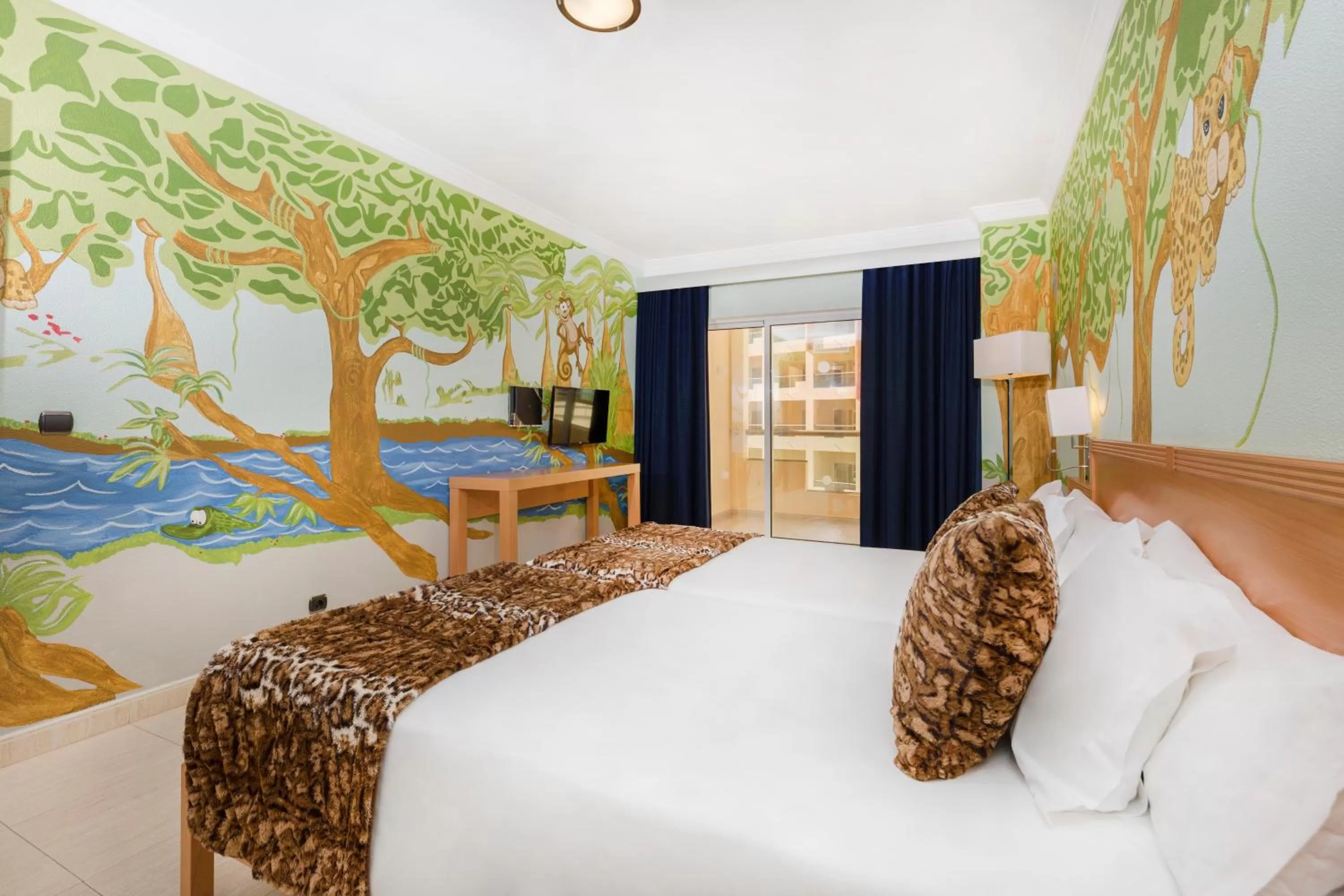 Decorative detail, Bed in Ukino Palmeiras Village - 24h All Inclusive