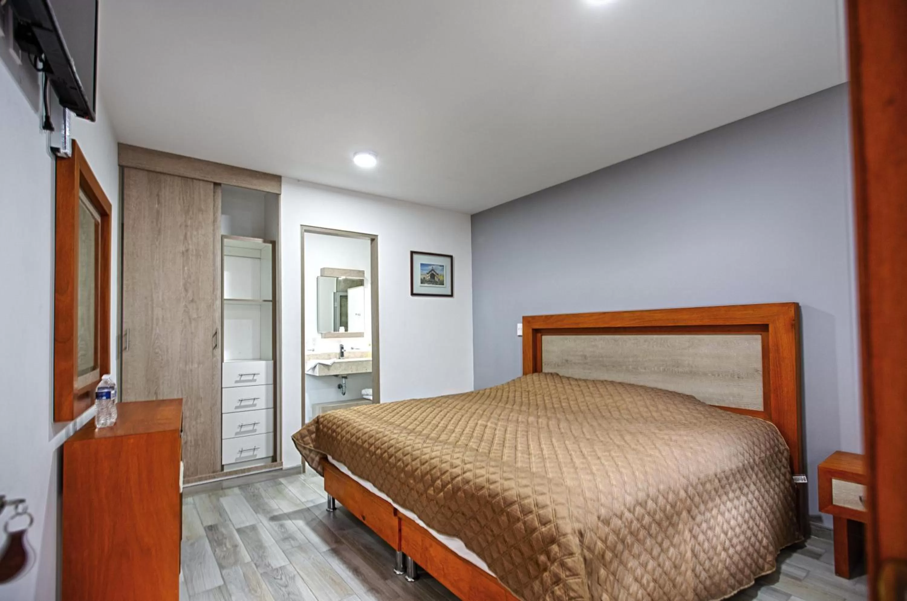 Deluxe King Room in Hotel la Cuesta Toscana