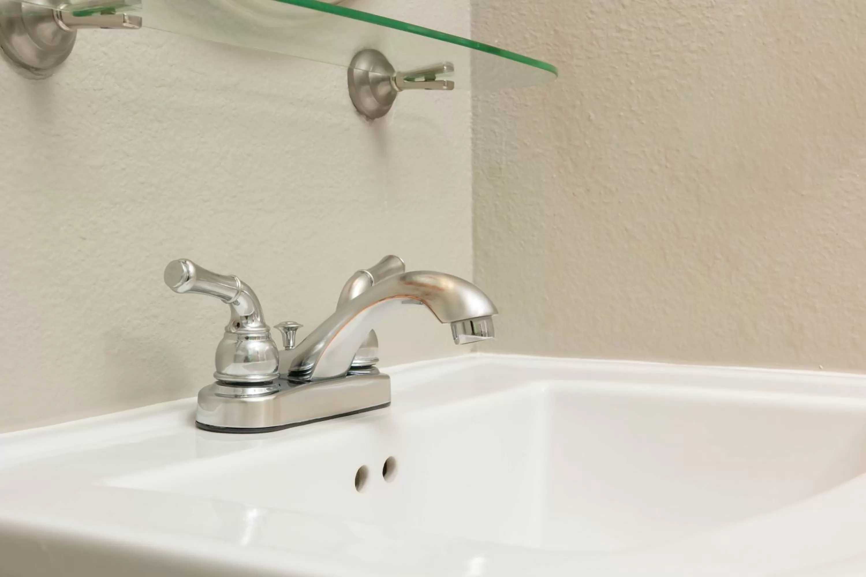 Bathroom in Belltown Inn