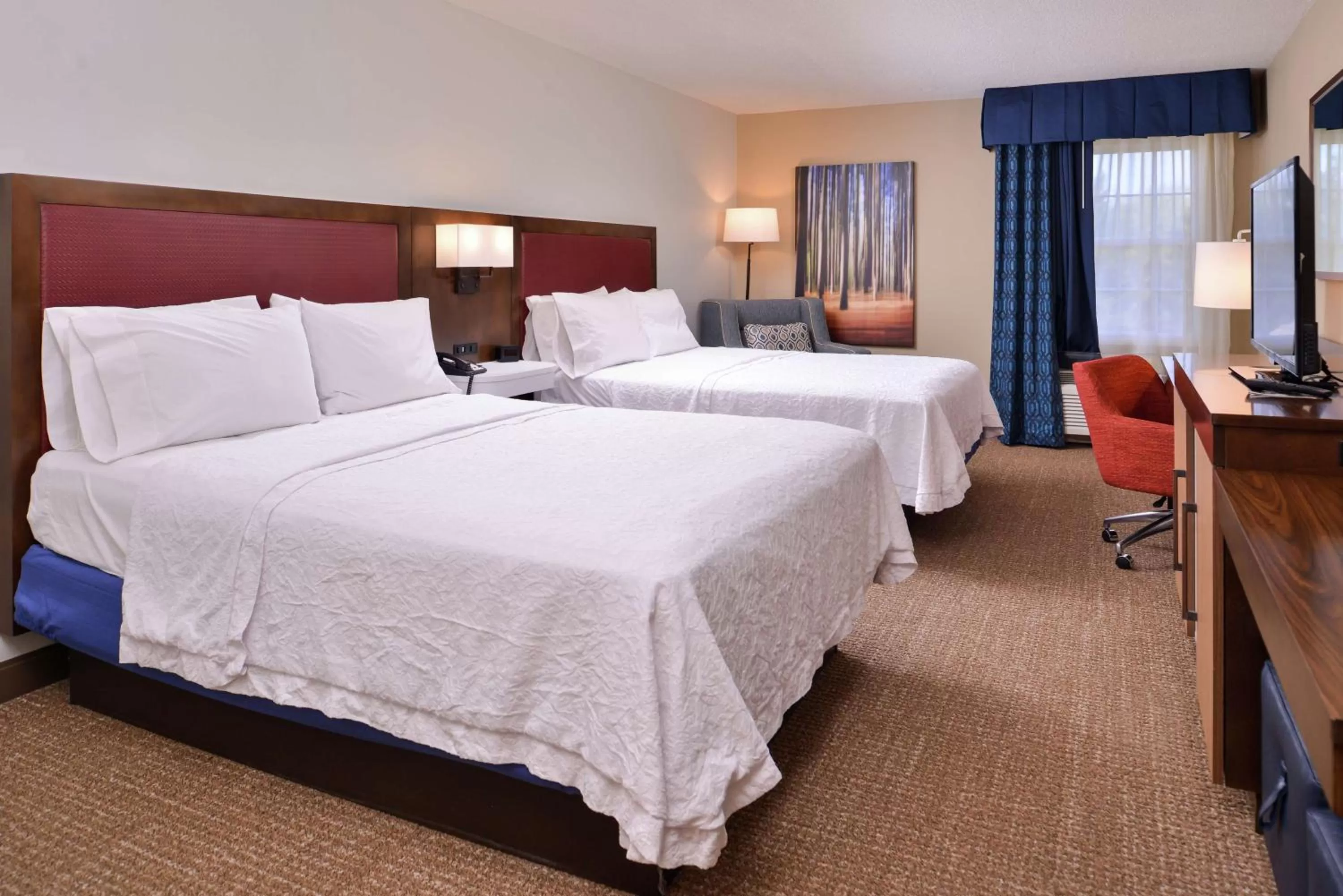 Bed in Hampton Inn Lexington Historic Area