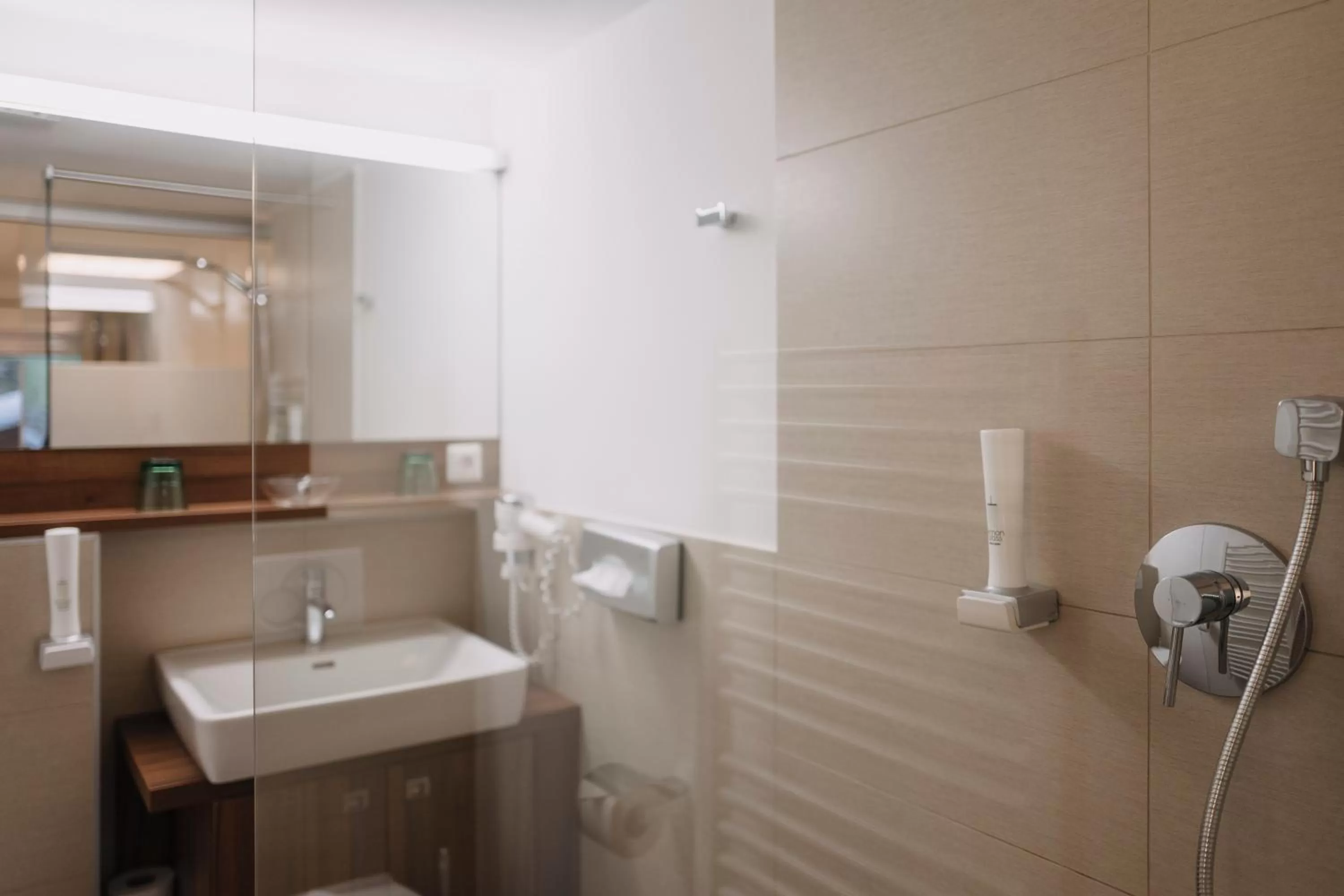 Bathroom in Hotel Aichingerwirt