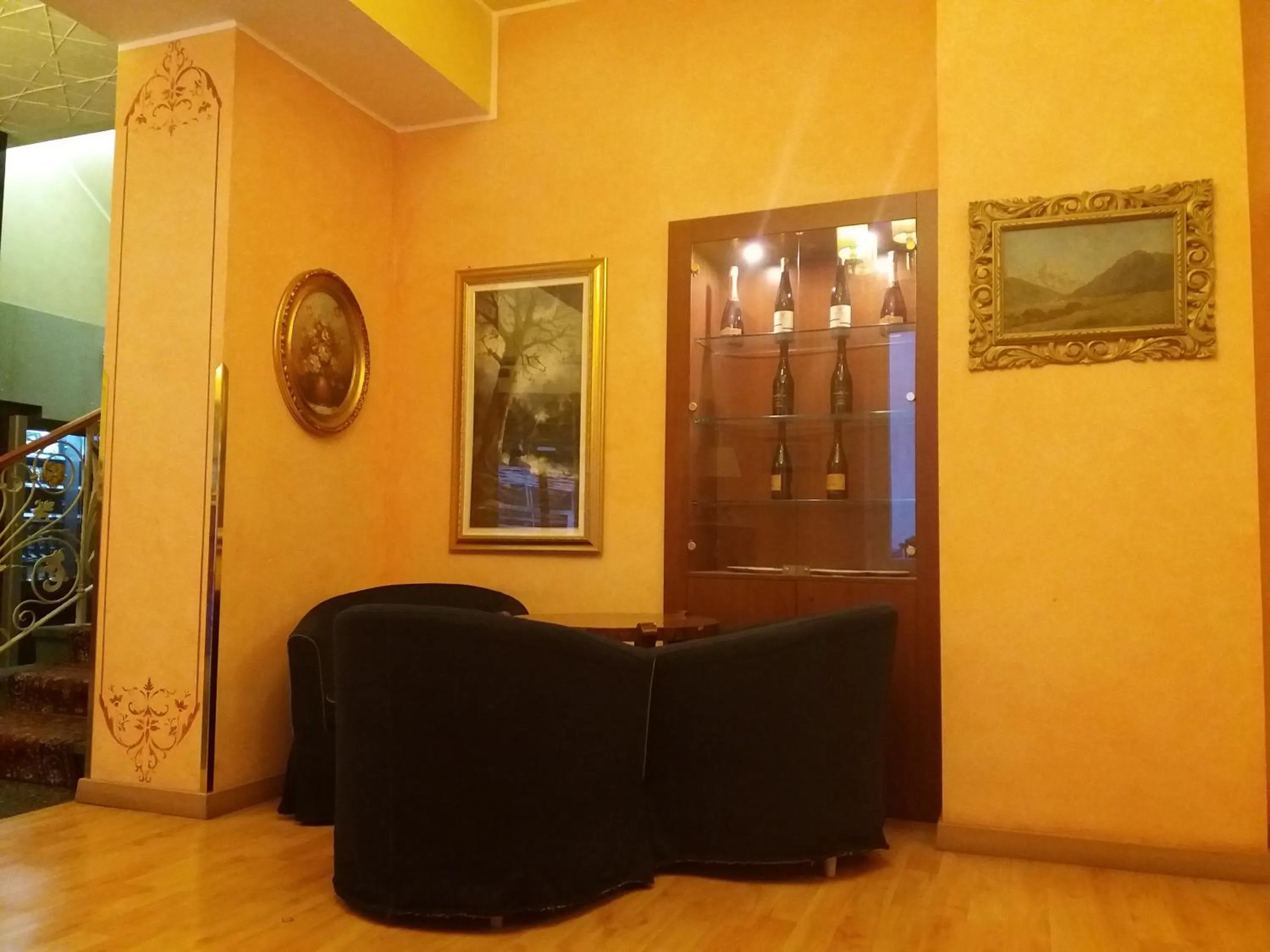 Decorative detail in Hotel Boston