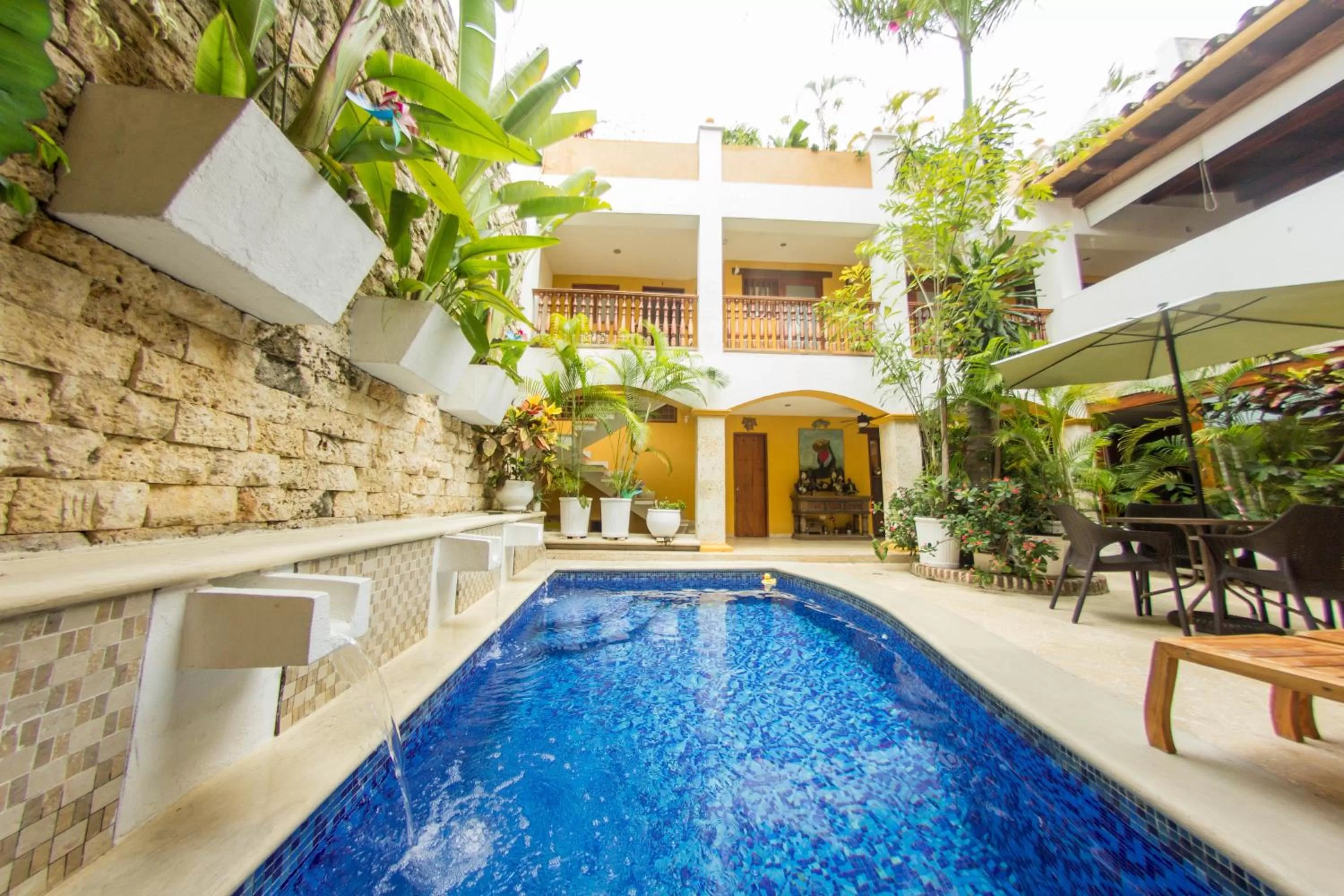 Property building, Swimming Pool in Hotel Casa Gloria Boutique