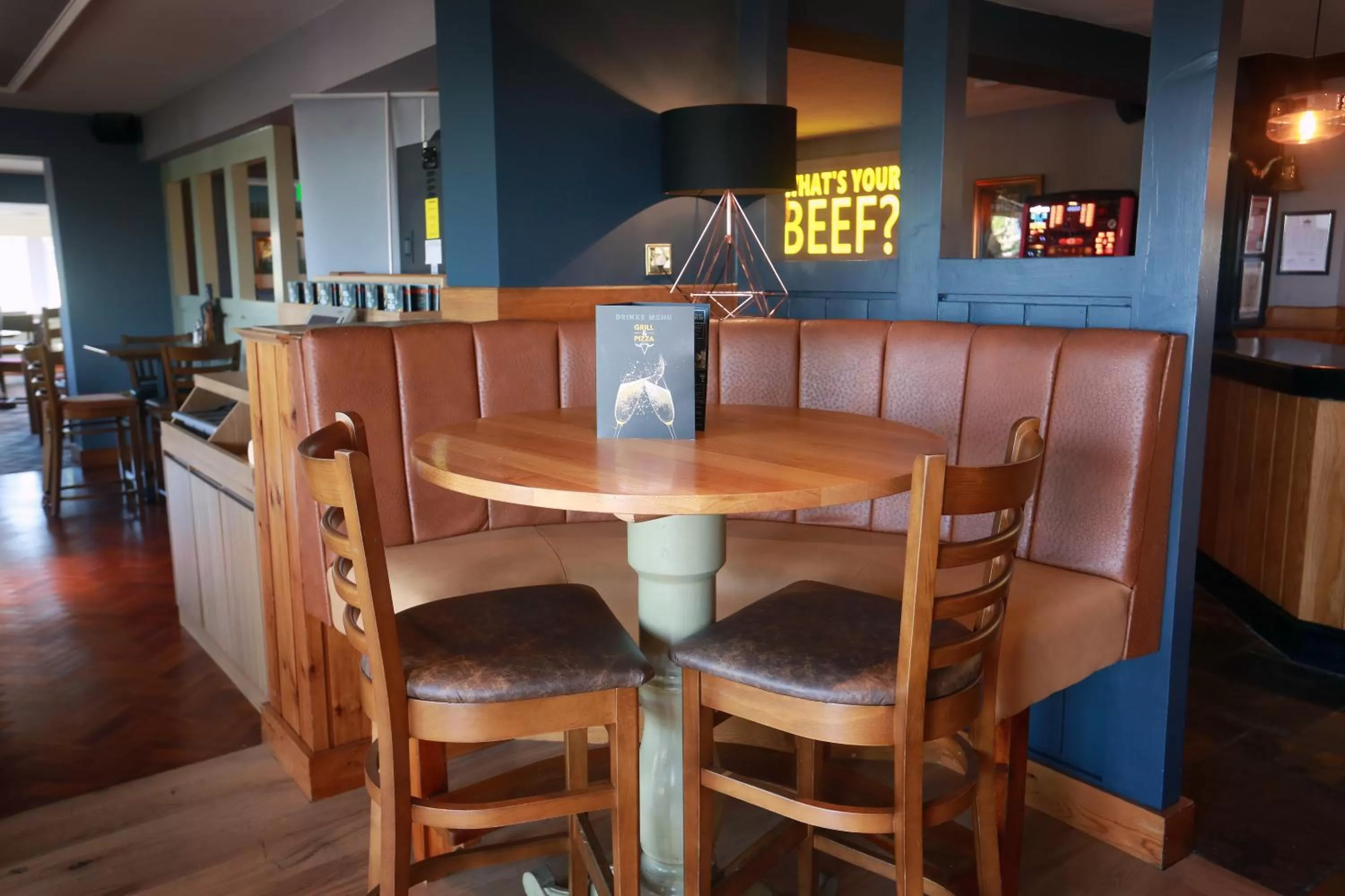 Food and drinks in Willows, Blackburn by Marston's Inn