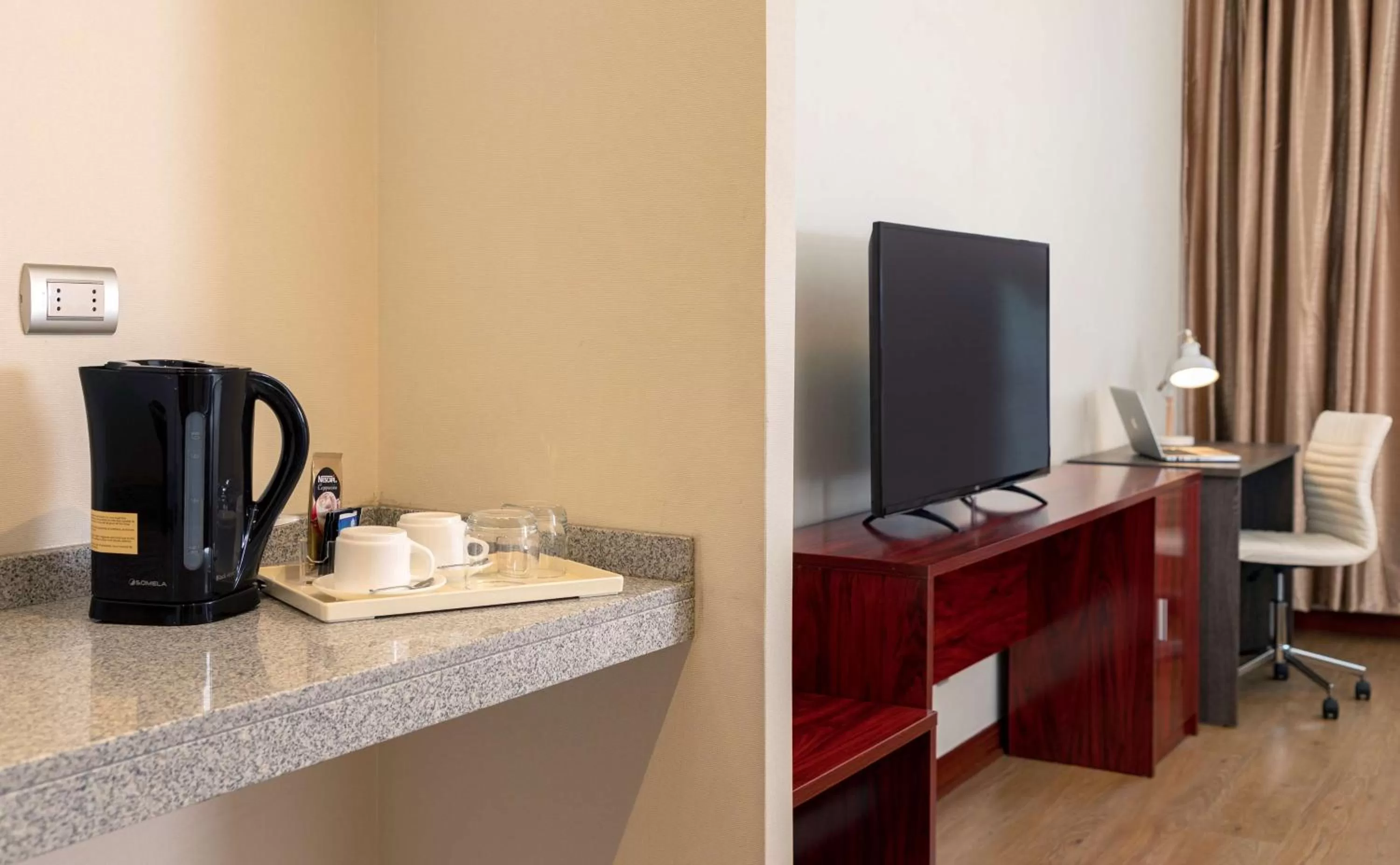 TV and multimedia in Nobile Hotel Estación Central