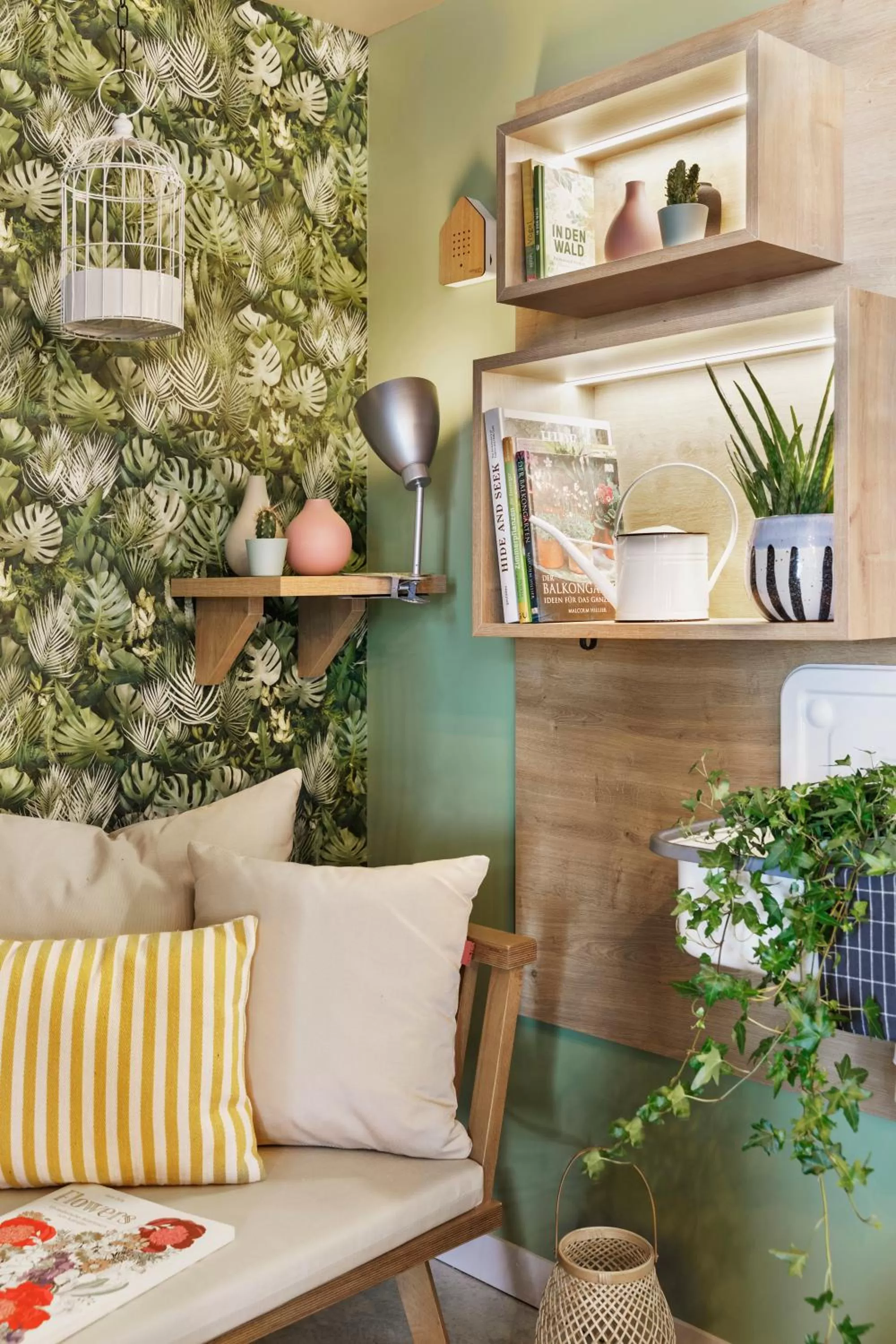 Communal lounge/ TV room in Stay KooooK Bern Wankdorf - Online Check In