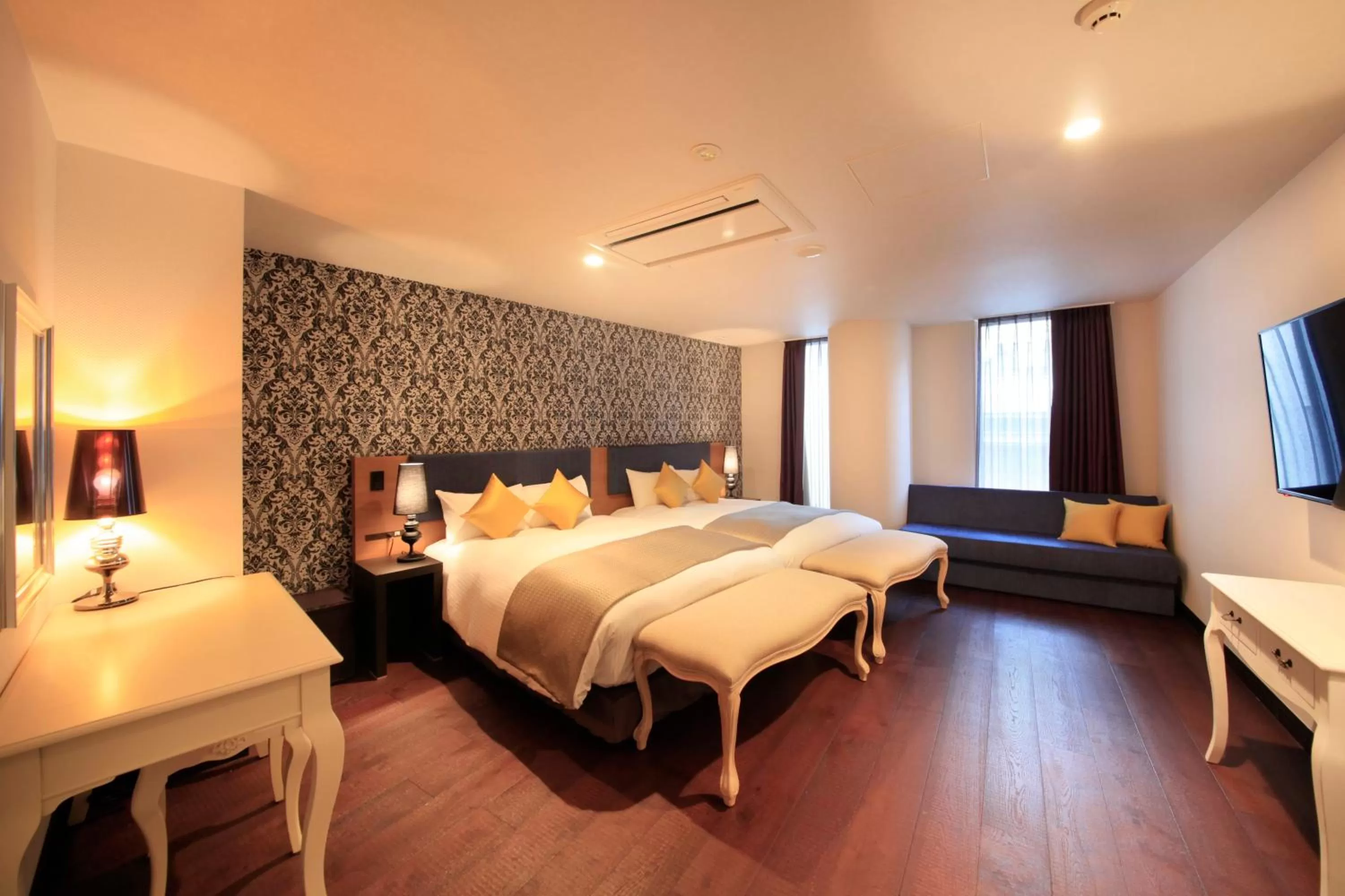 Photo of the whole room, Bed in Centurion Hotel Ueno