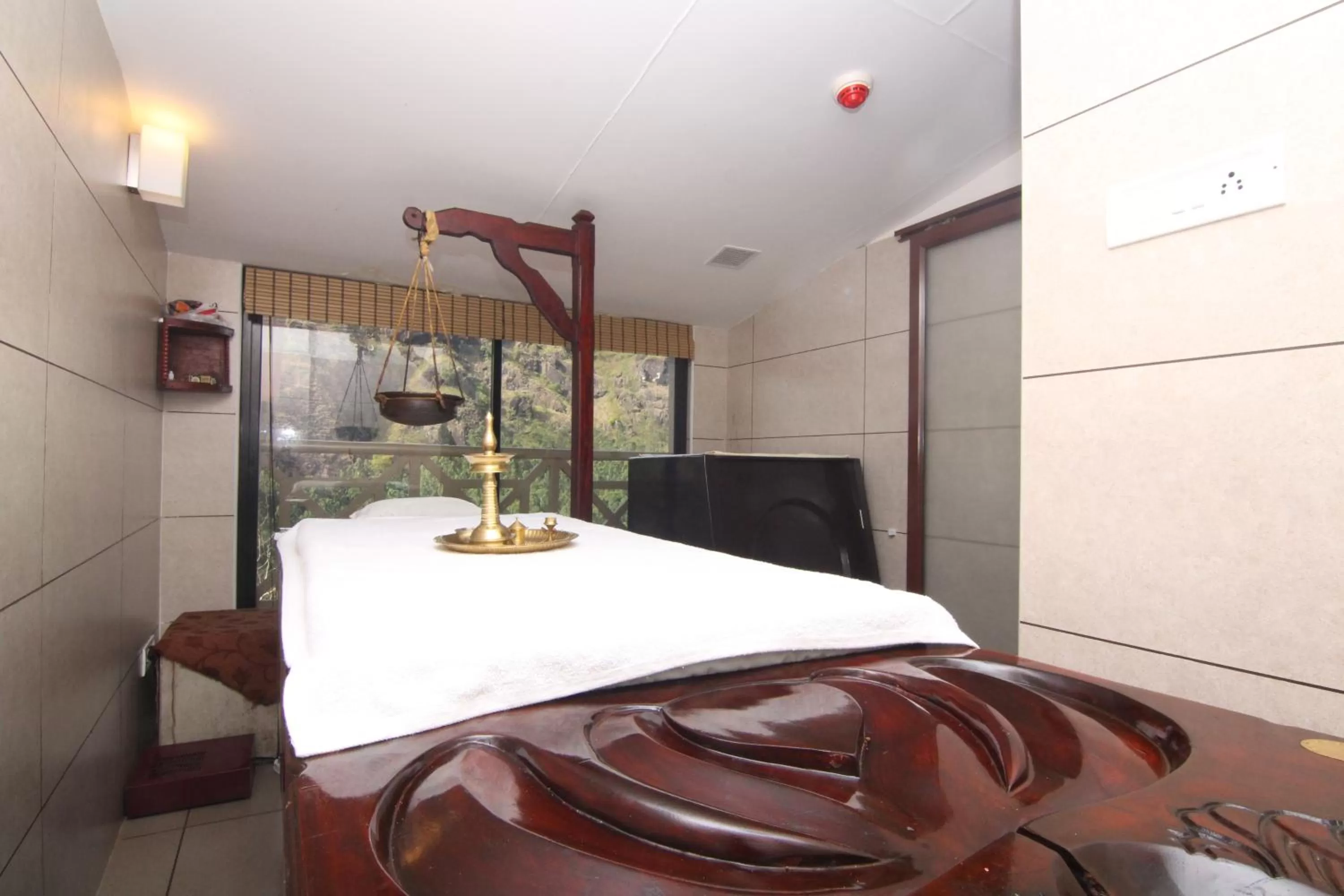 Massage, Bed in Abad Copper Castle Resort