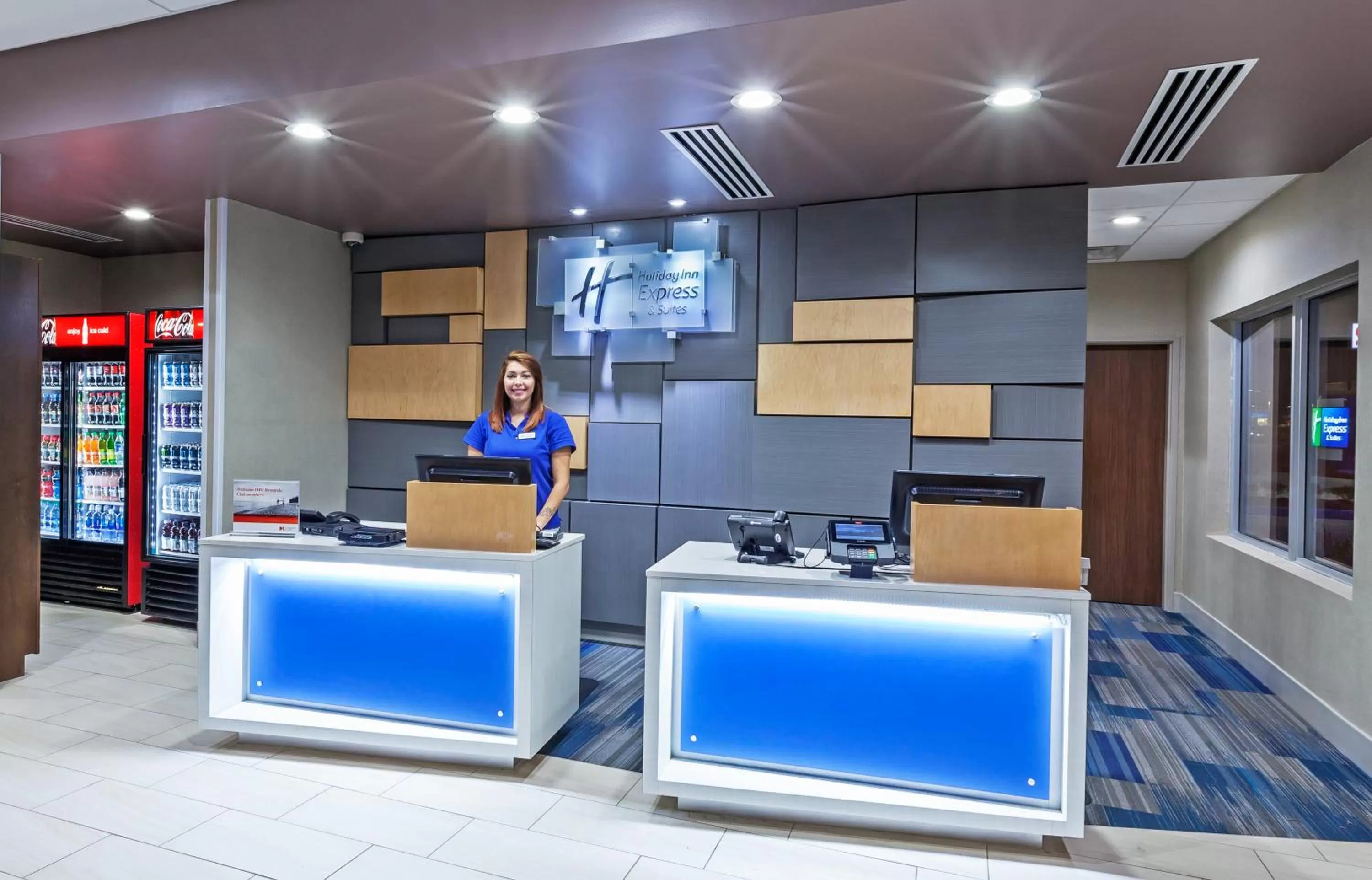 Property building in Holiday Inn Express & Suites Tulsa West - Sand Springs by IHG