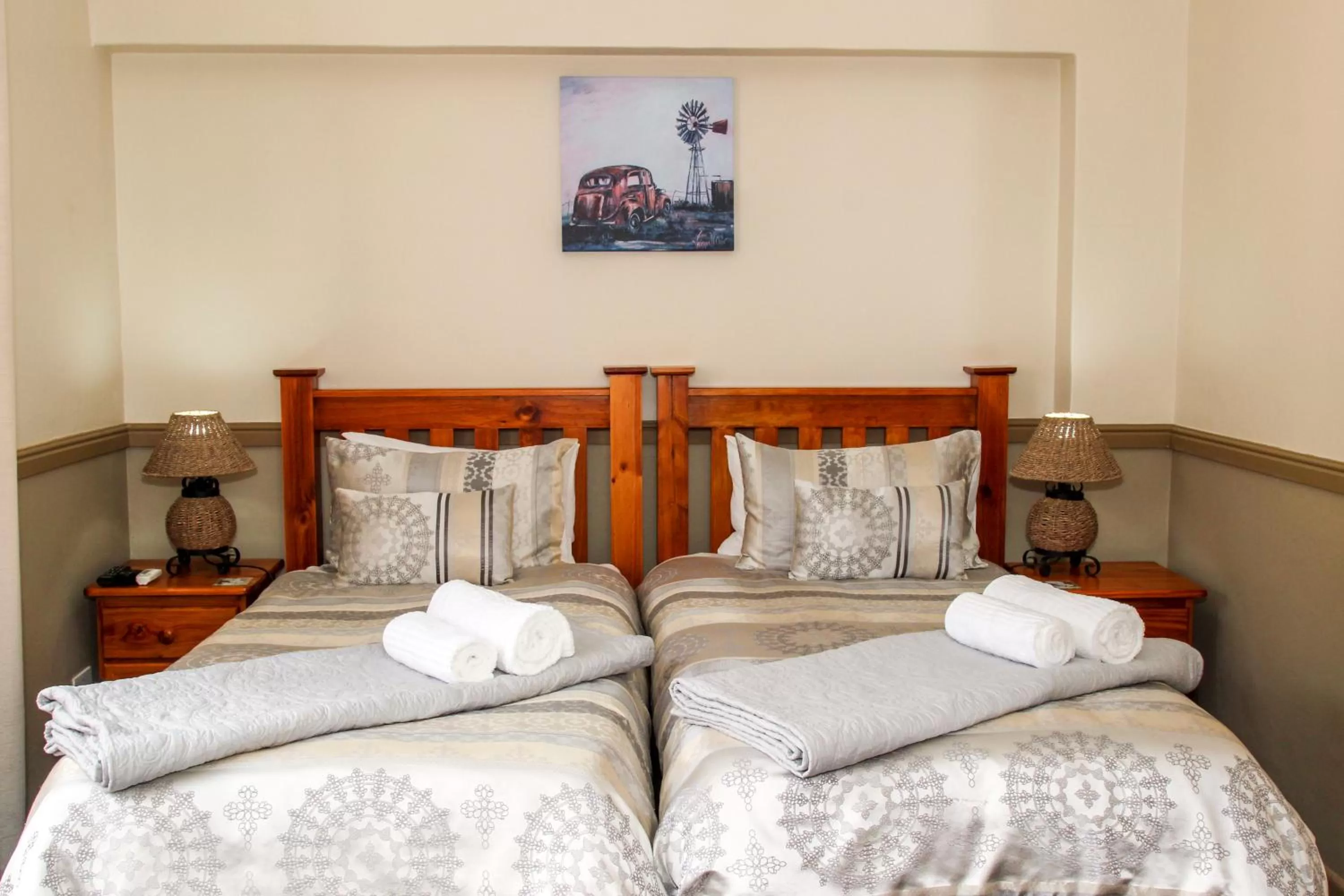 Bedroom, Bed in Victoria Heights B&B