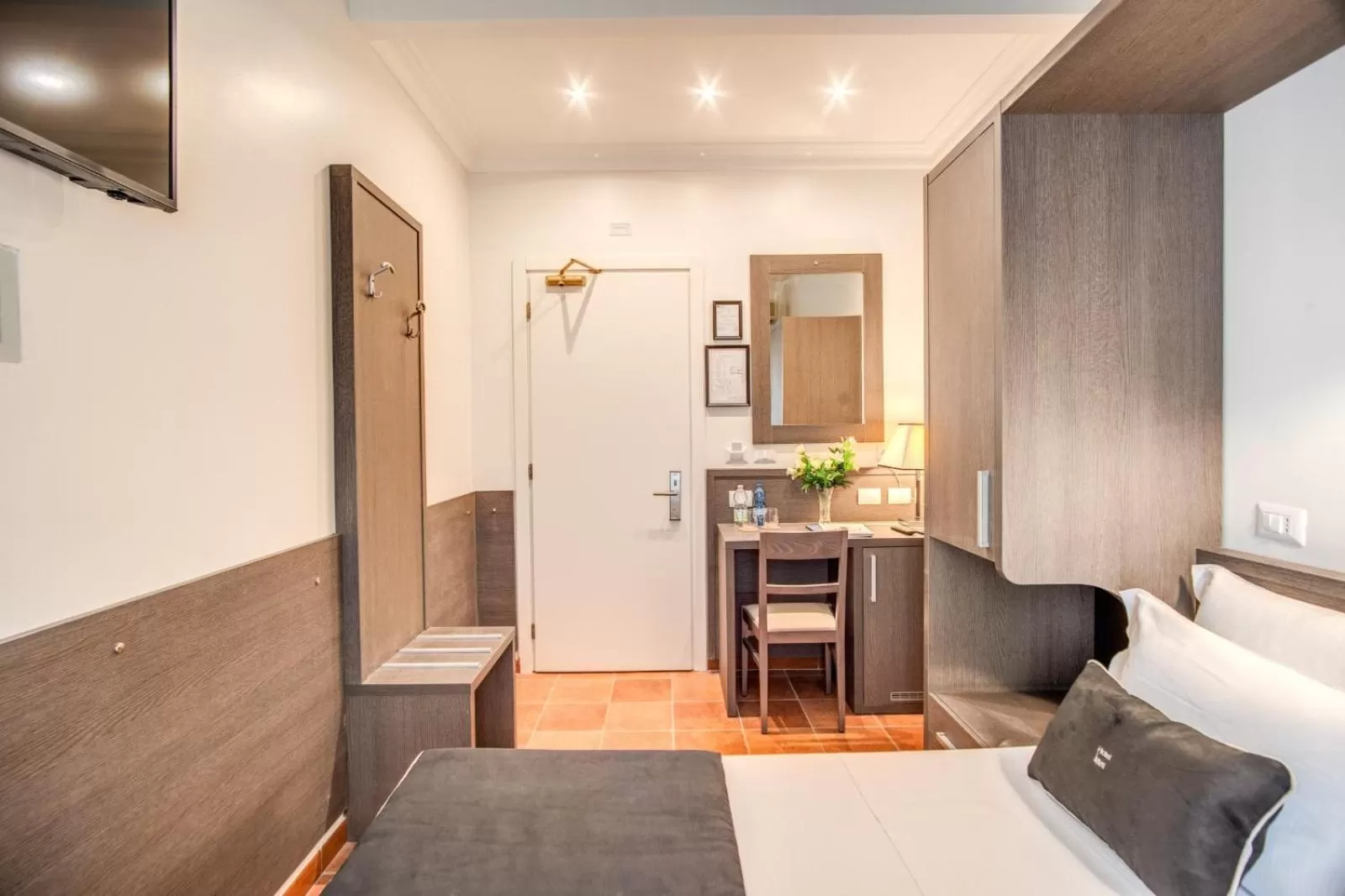 Photo of the whole room, Bed in Hotel Mirti