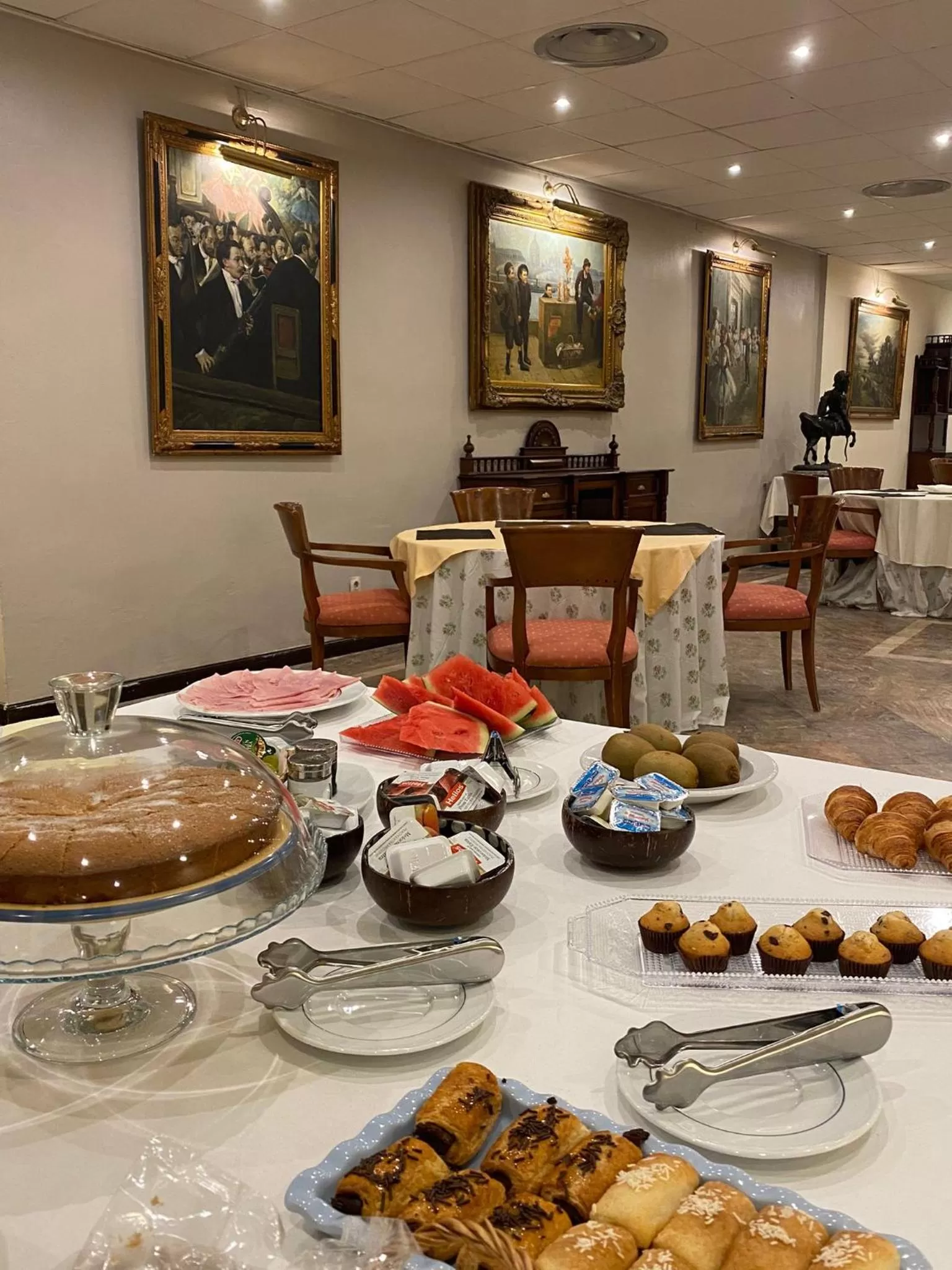 Food and drinks in Hotel Plaza Mayor