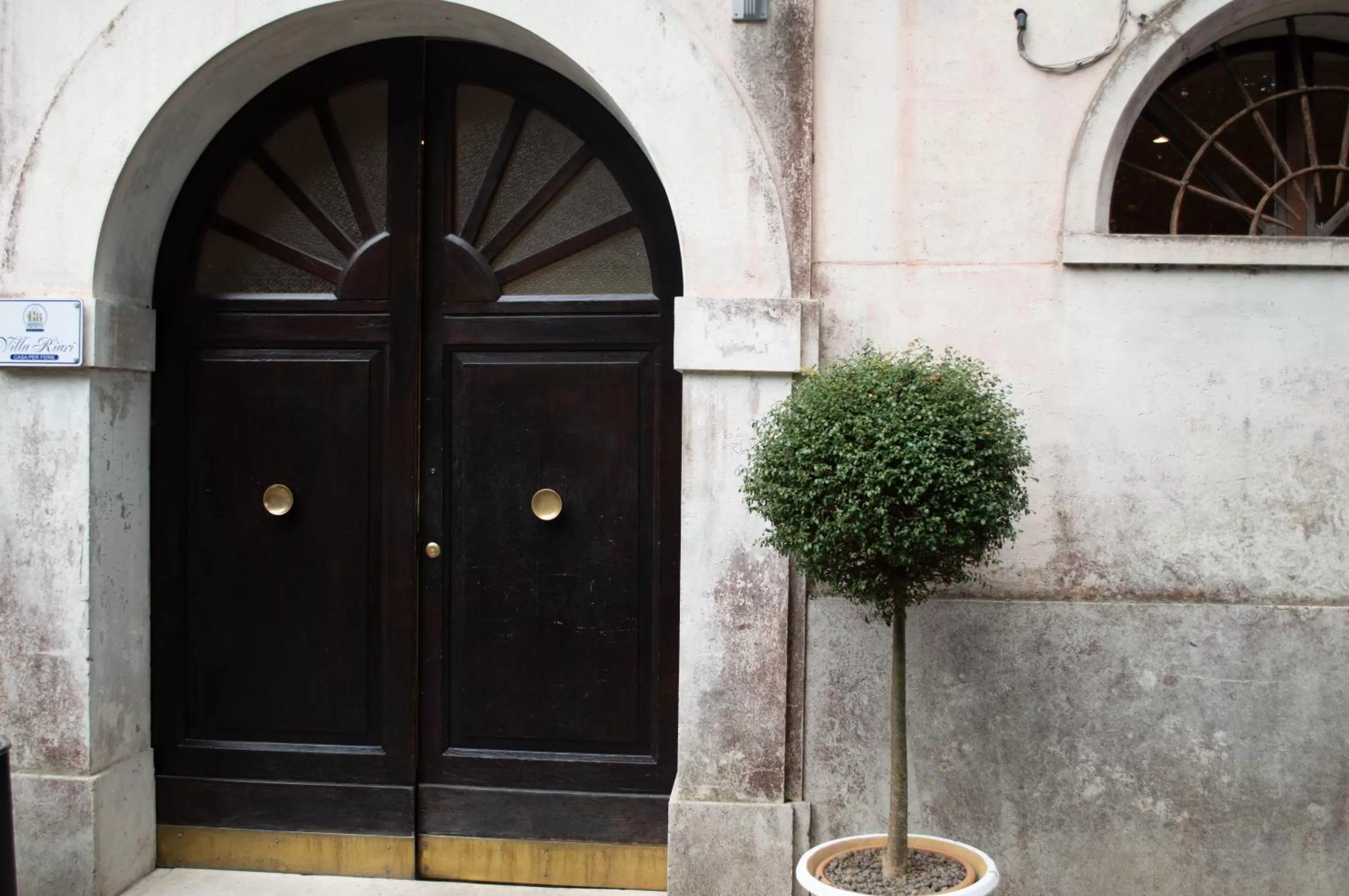Facade/entrance in Villa Riari Garden
