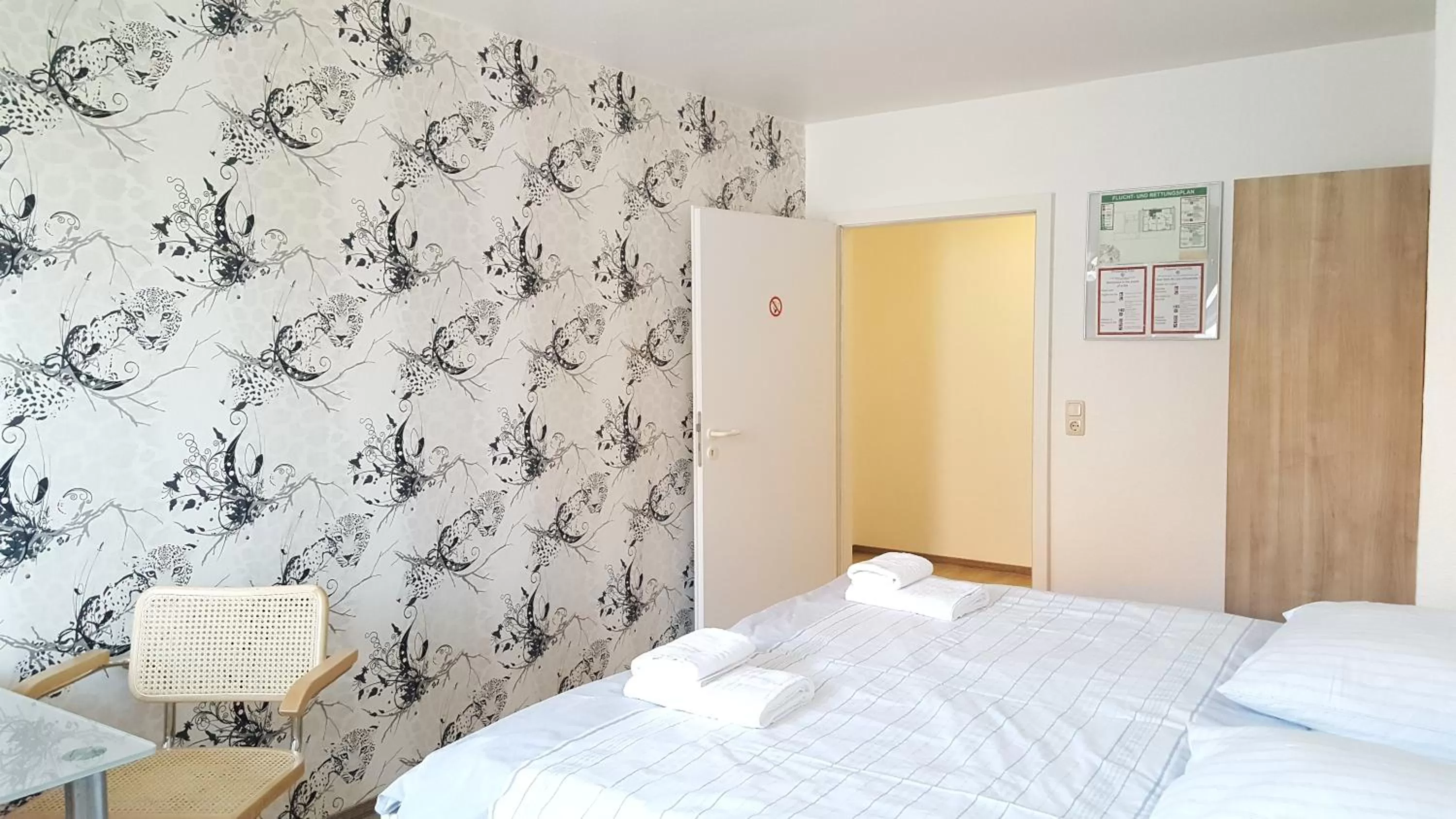 Bed in Aparthotel B & L