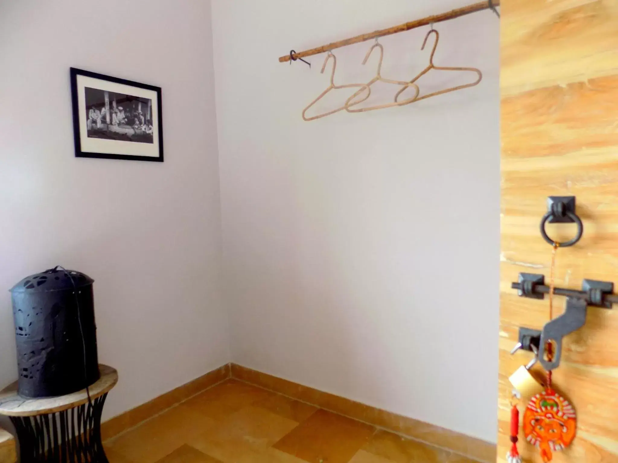 Single Room in The Secret House - Adults Only Single Room in The Secret House - Adults Only