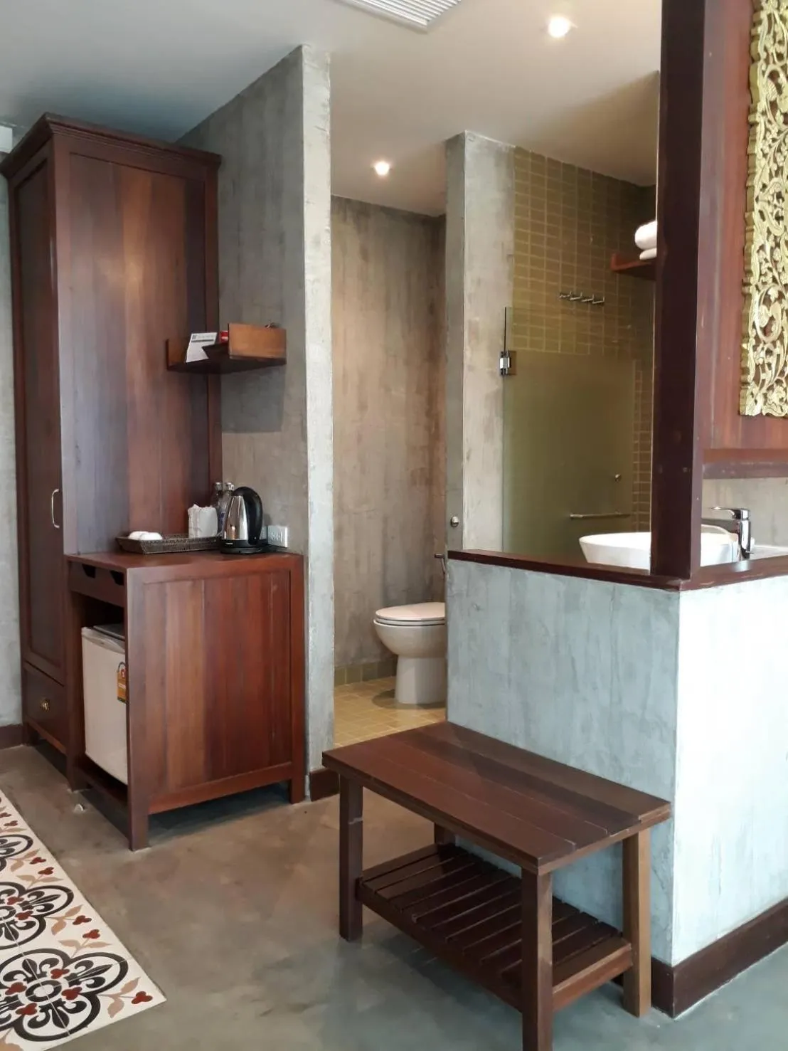 Bathroom in Bansaeo Garden and Resort