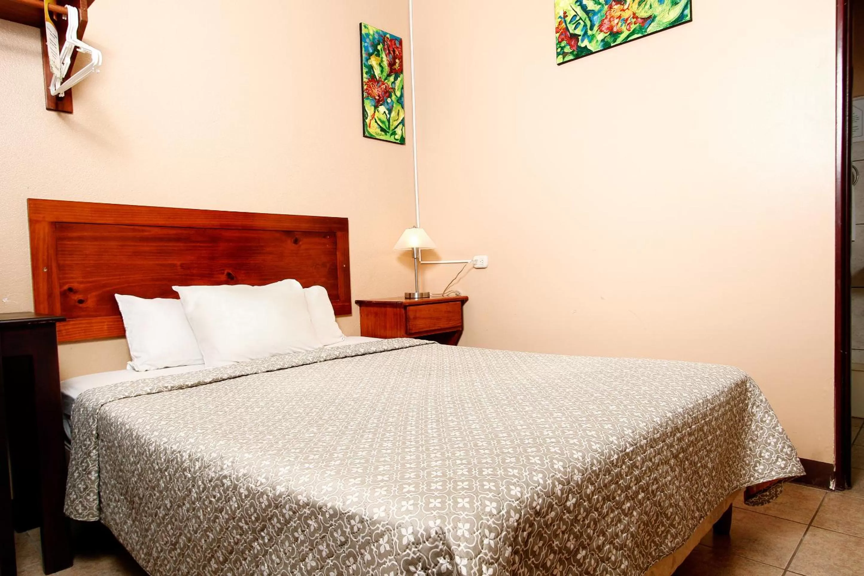 Bedroom, Bed in Hotel Las Colinas