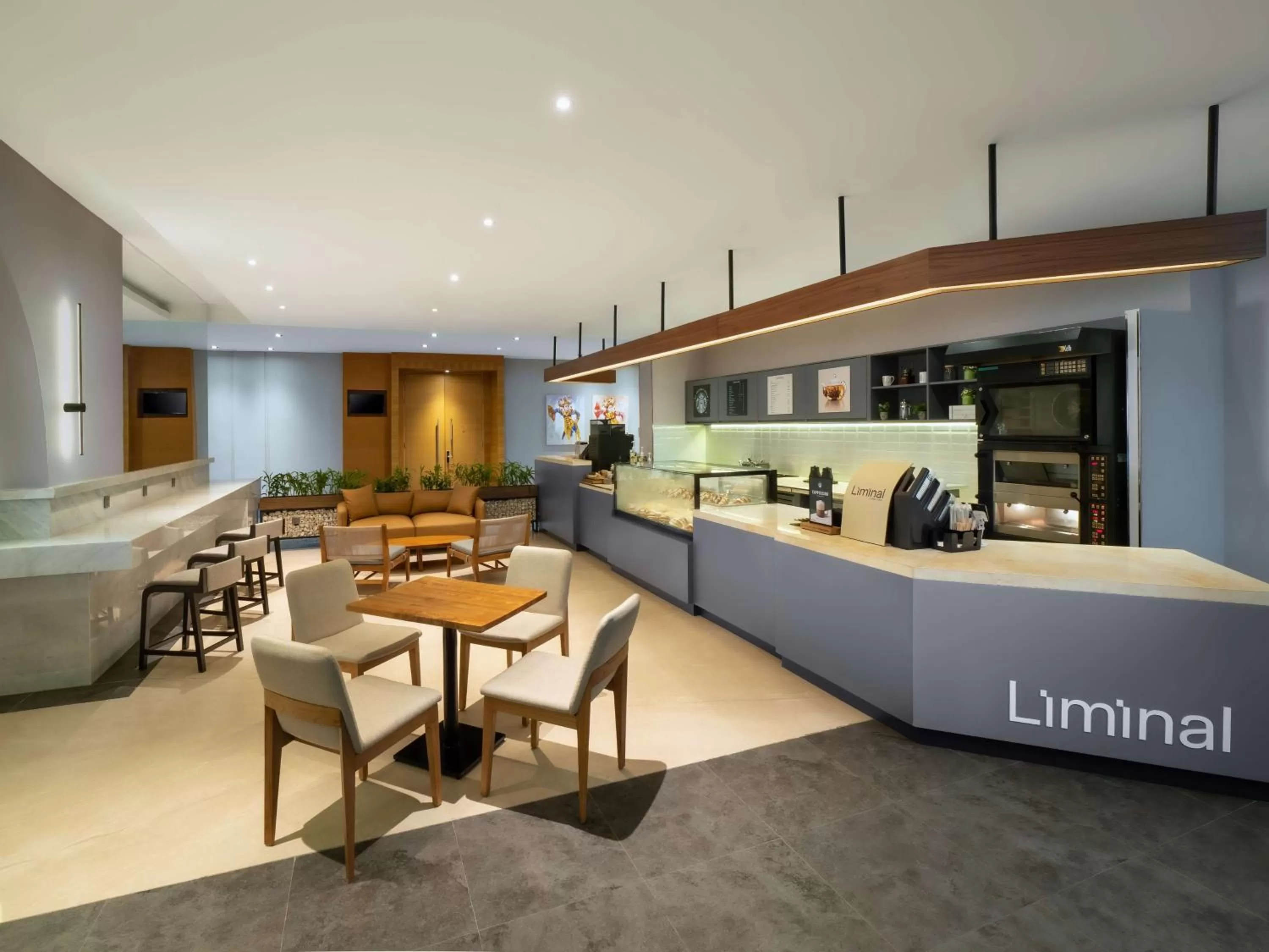 Restaurant/places to eat in Radisson Golf & Convention Center Batam