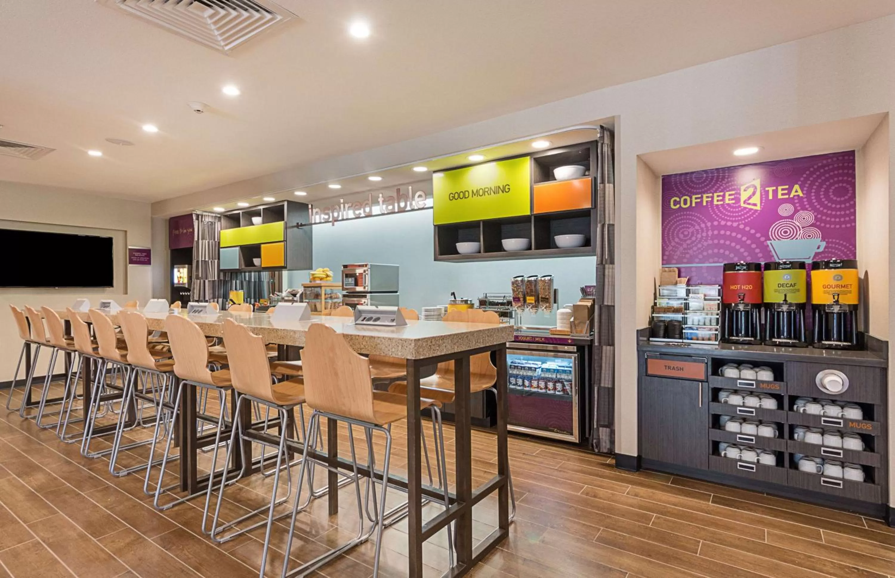 Dining area in Home2 Suites By Hilton Oklahoma City Yukon