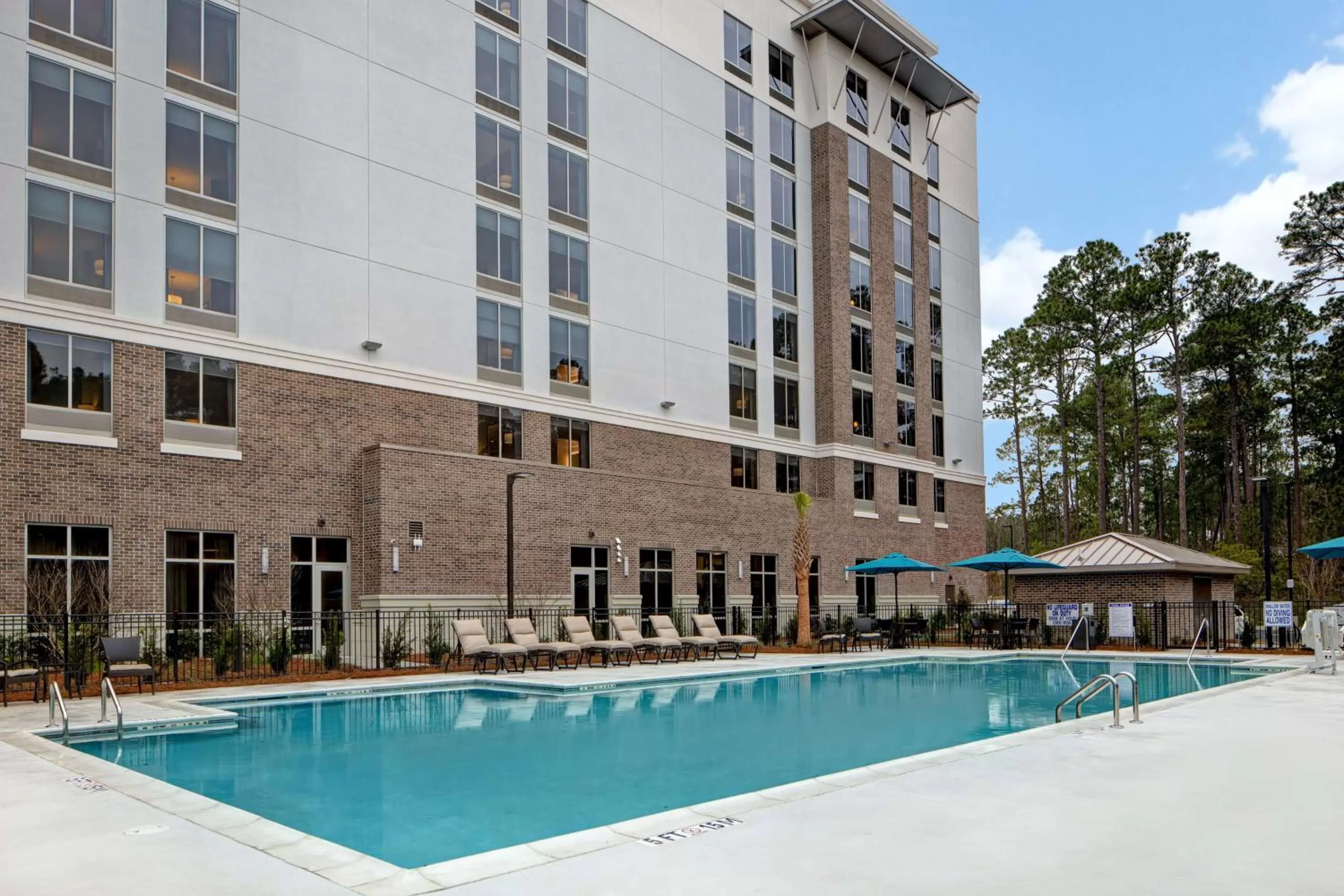 Property building in Hilton Garden Inn Summerville, Sc