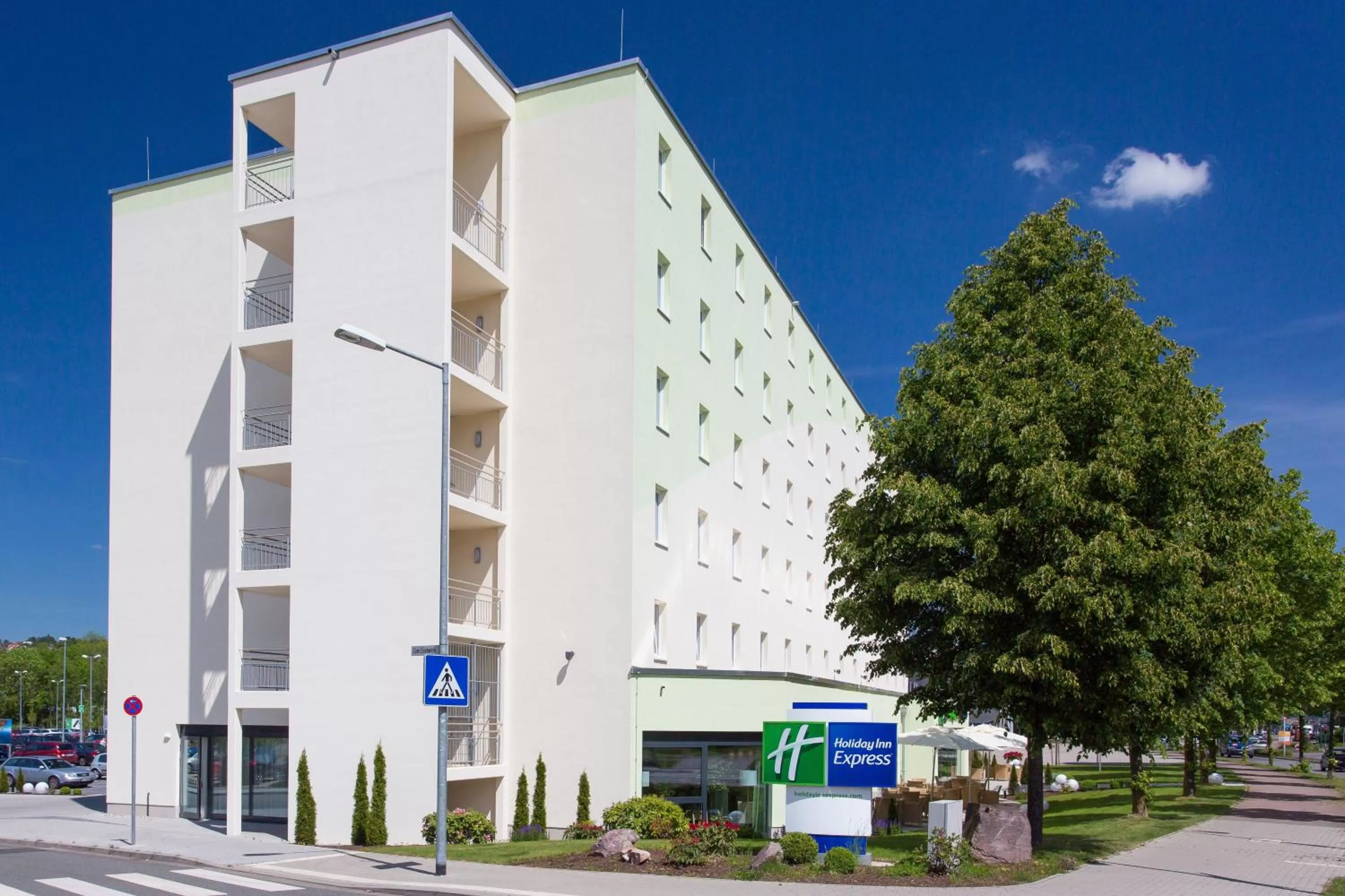 Property building in Holiday Inn Express Neunkirchen by IHG