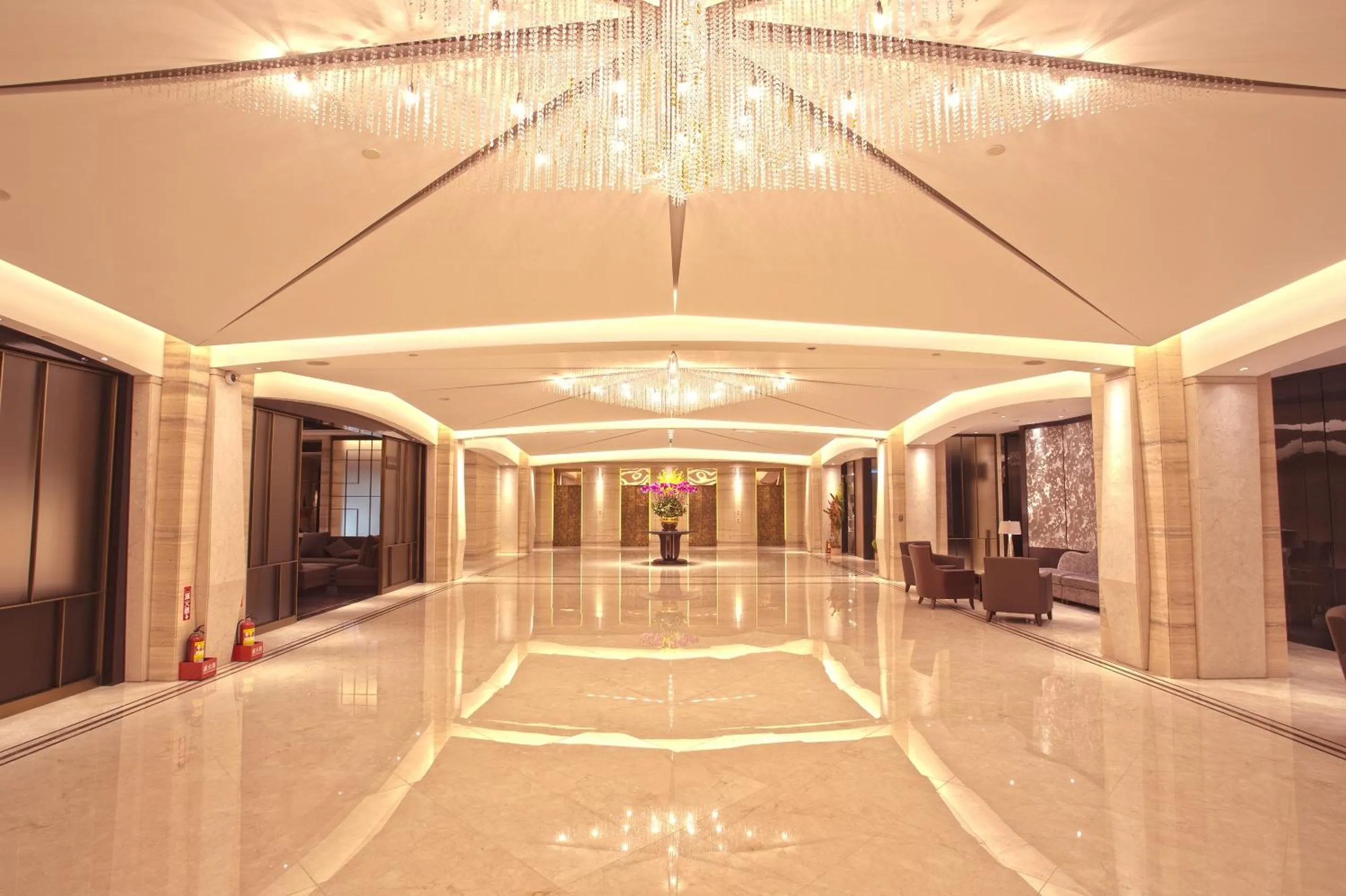 Lobby or reception in The Splendor Hotel Taichung