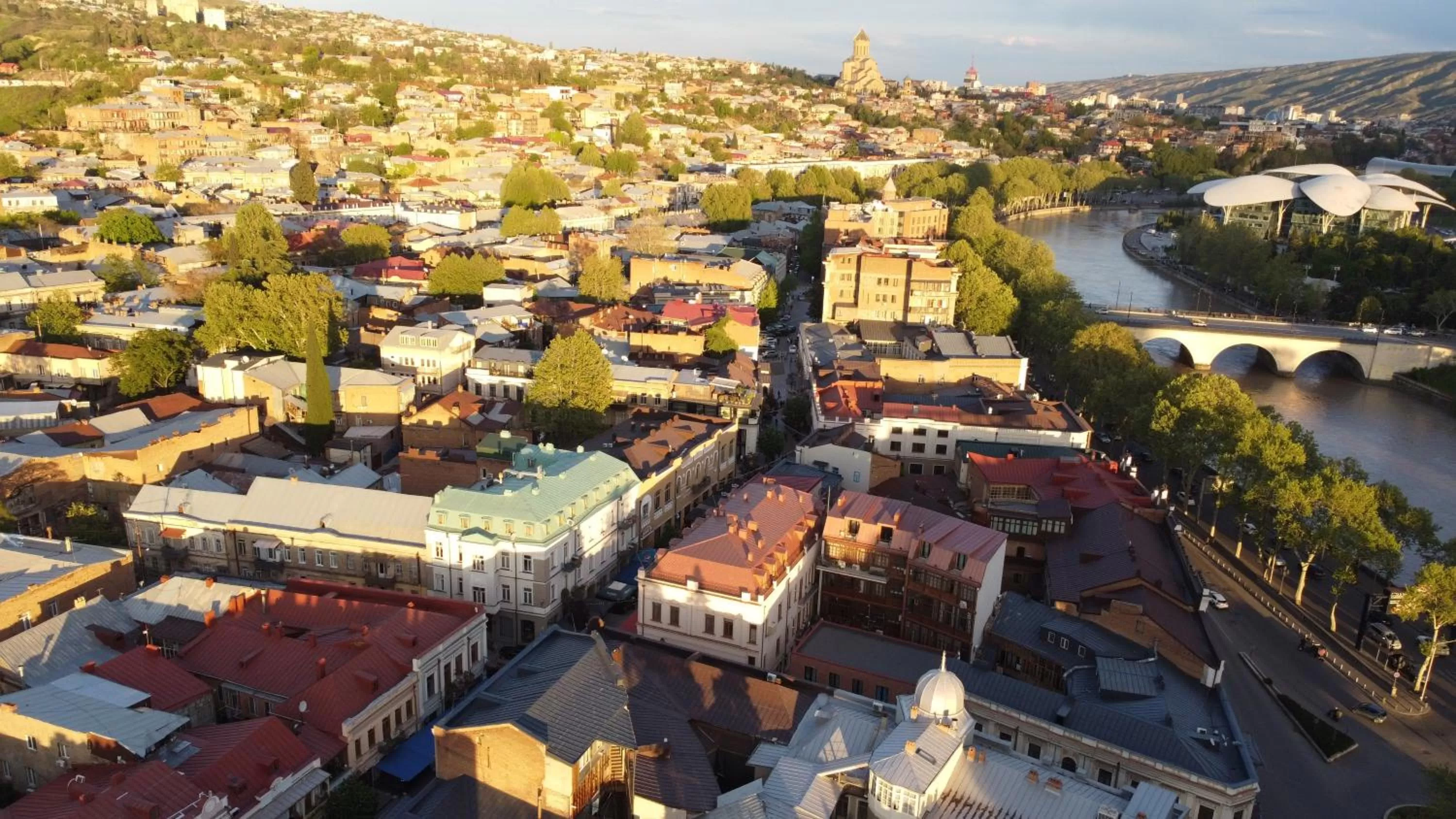 Neighbourhood in Friendly Hotel by Art Nova