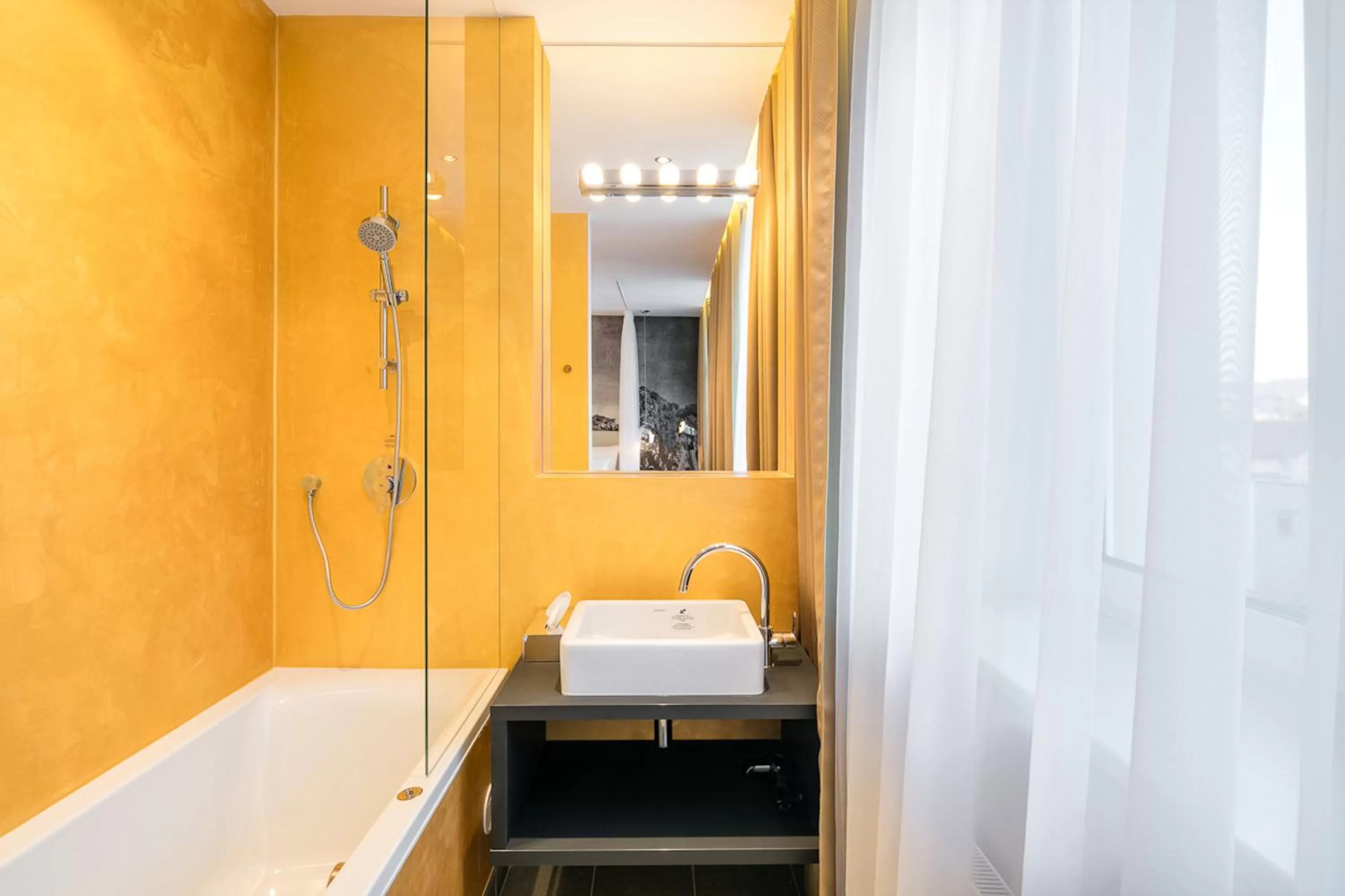 Shower in Pytloun Grand Hotel Imperial