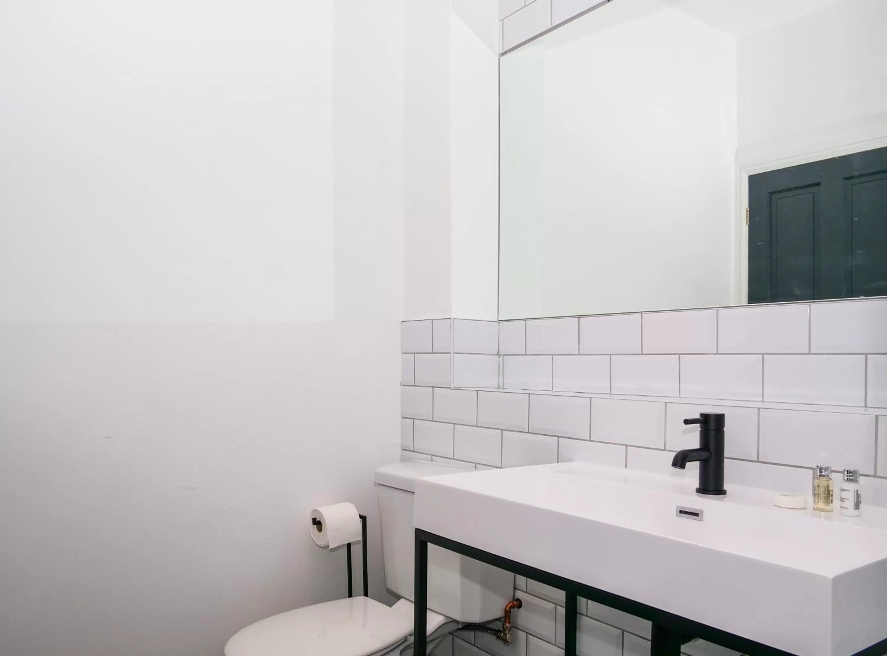 Toilet in The Lazy Pug