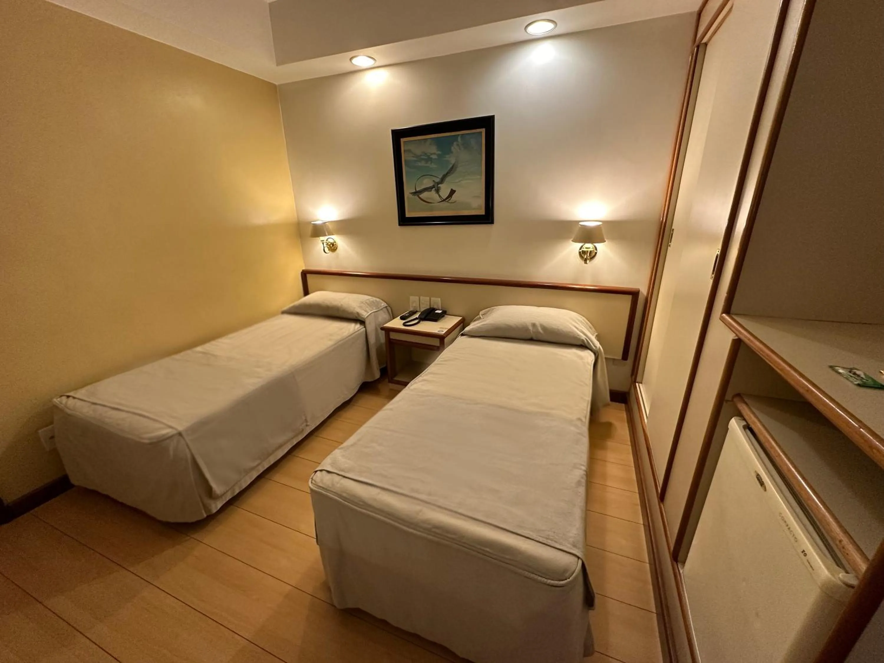 Superior Triple Room with 03 Single Beds in Riale Imperial Flamengo