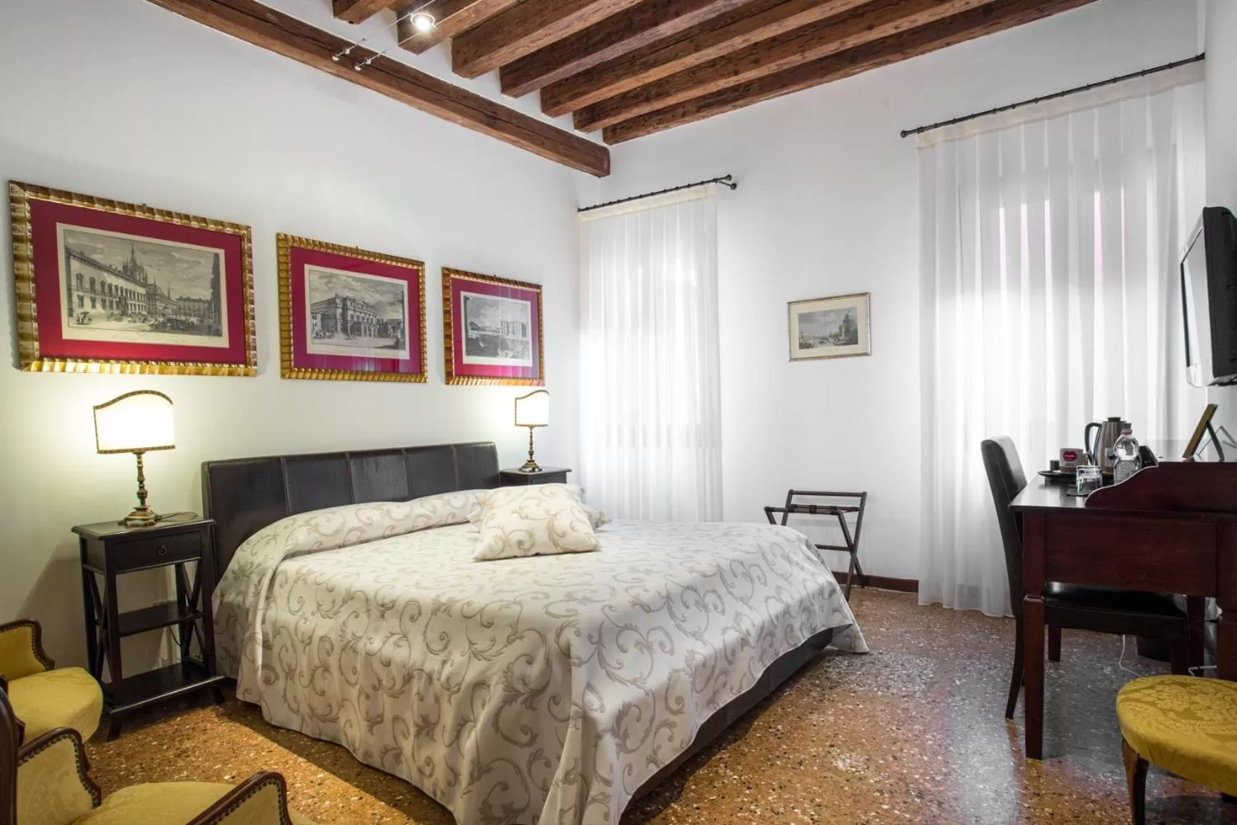 Photo of the whole room, Bed in Ca' Santo Spirito B&B