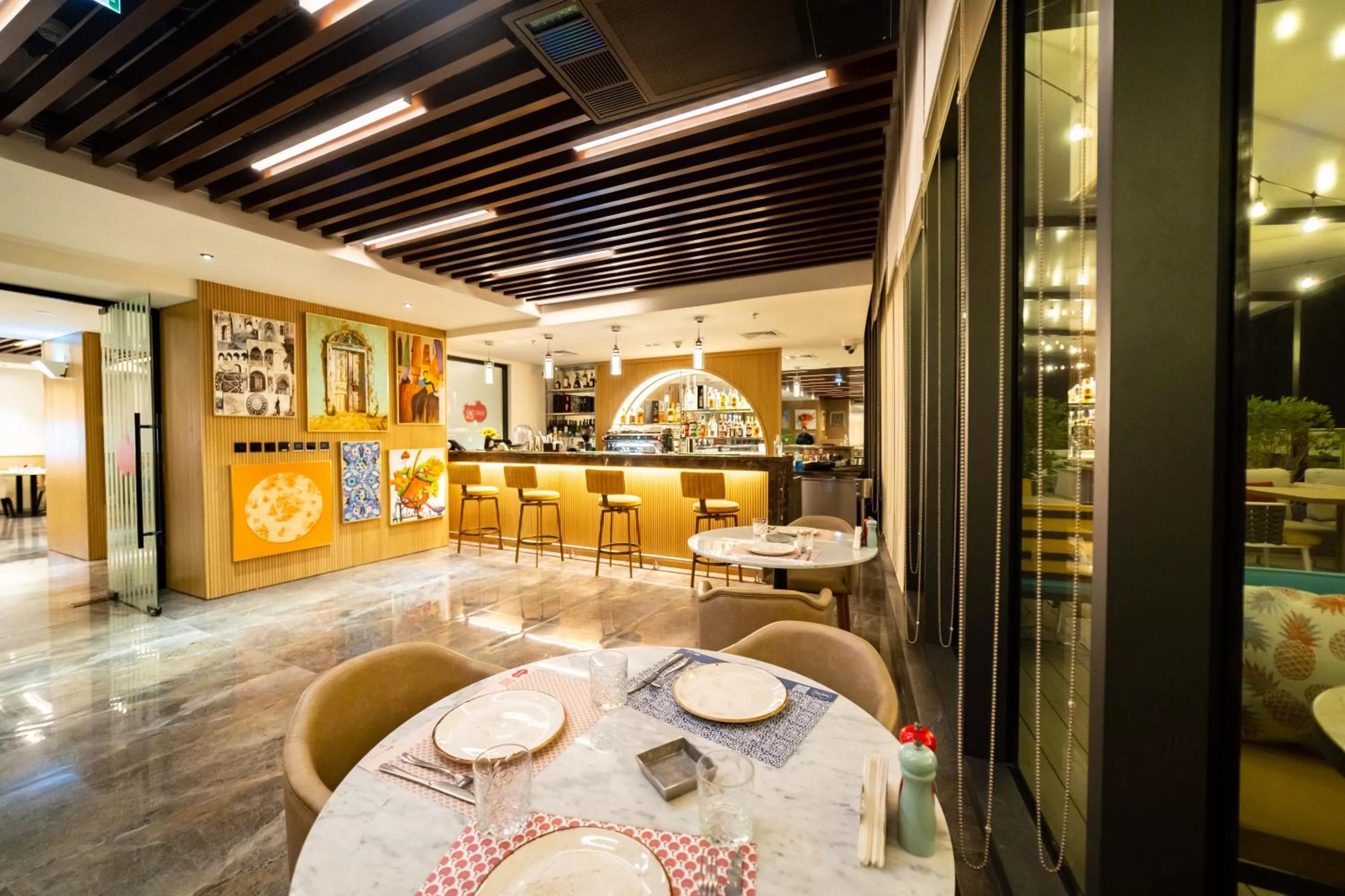 Restaurant/places to eat in Millennium Place Mirdif