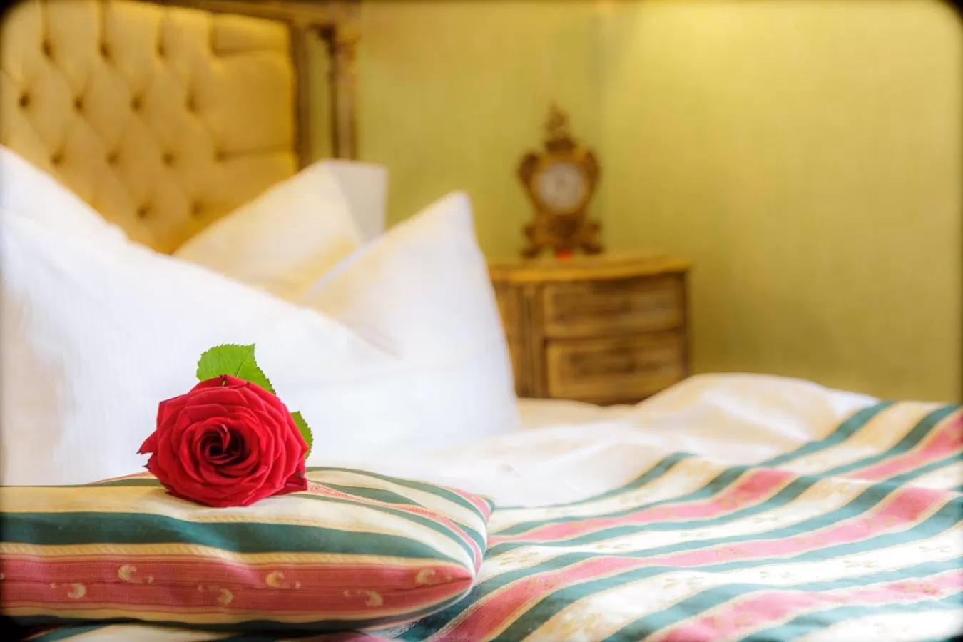 Decorative detail, Bed in Hotel Don Giovanni