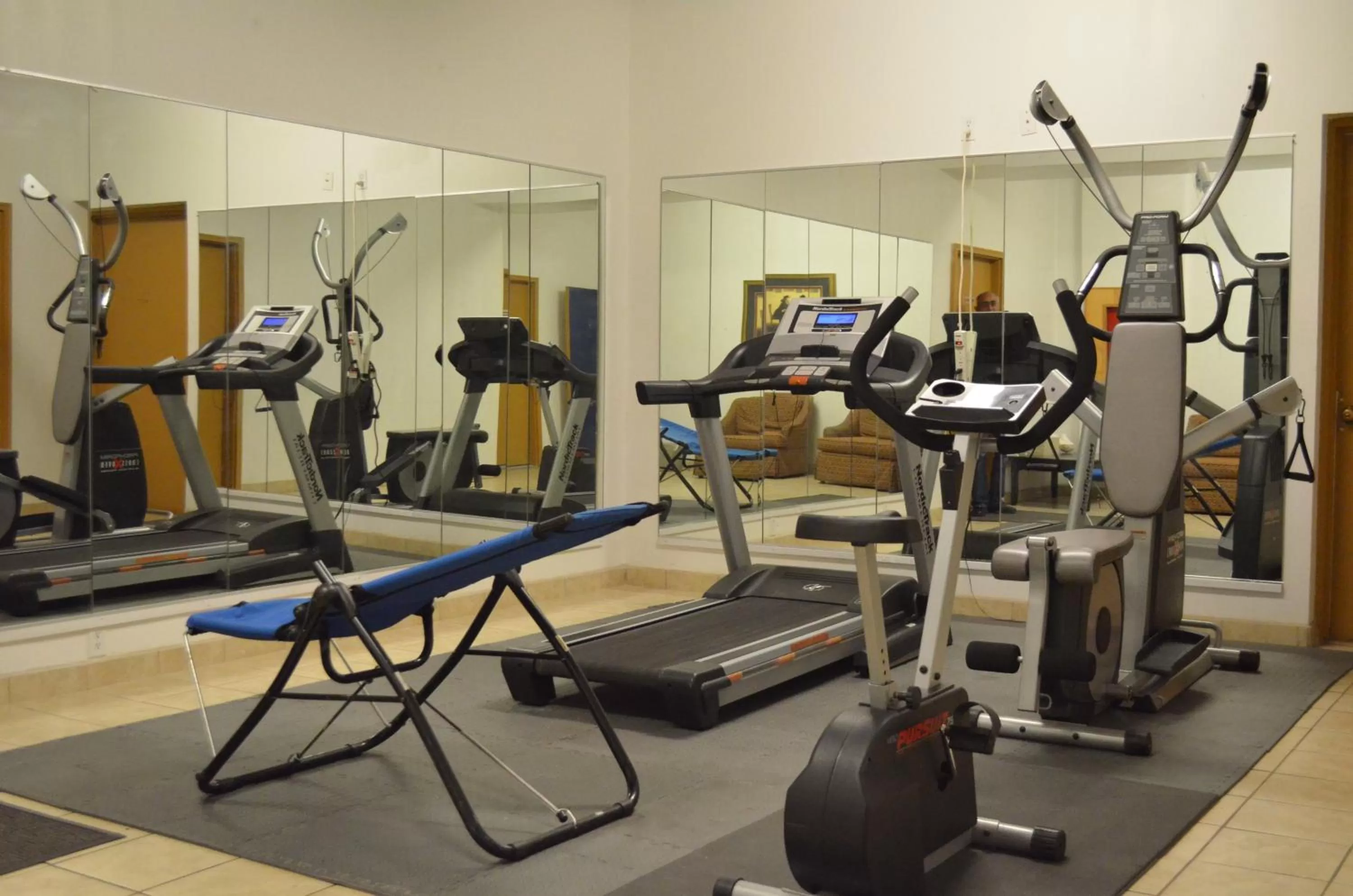 Fitness centre/facilities in Knights Inn Quincy