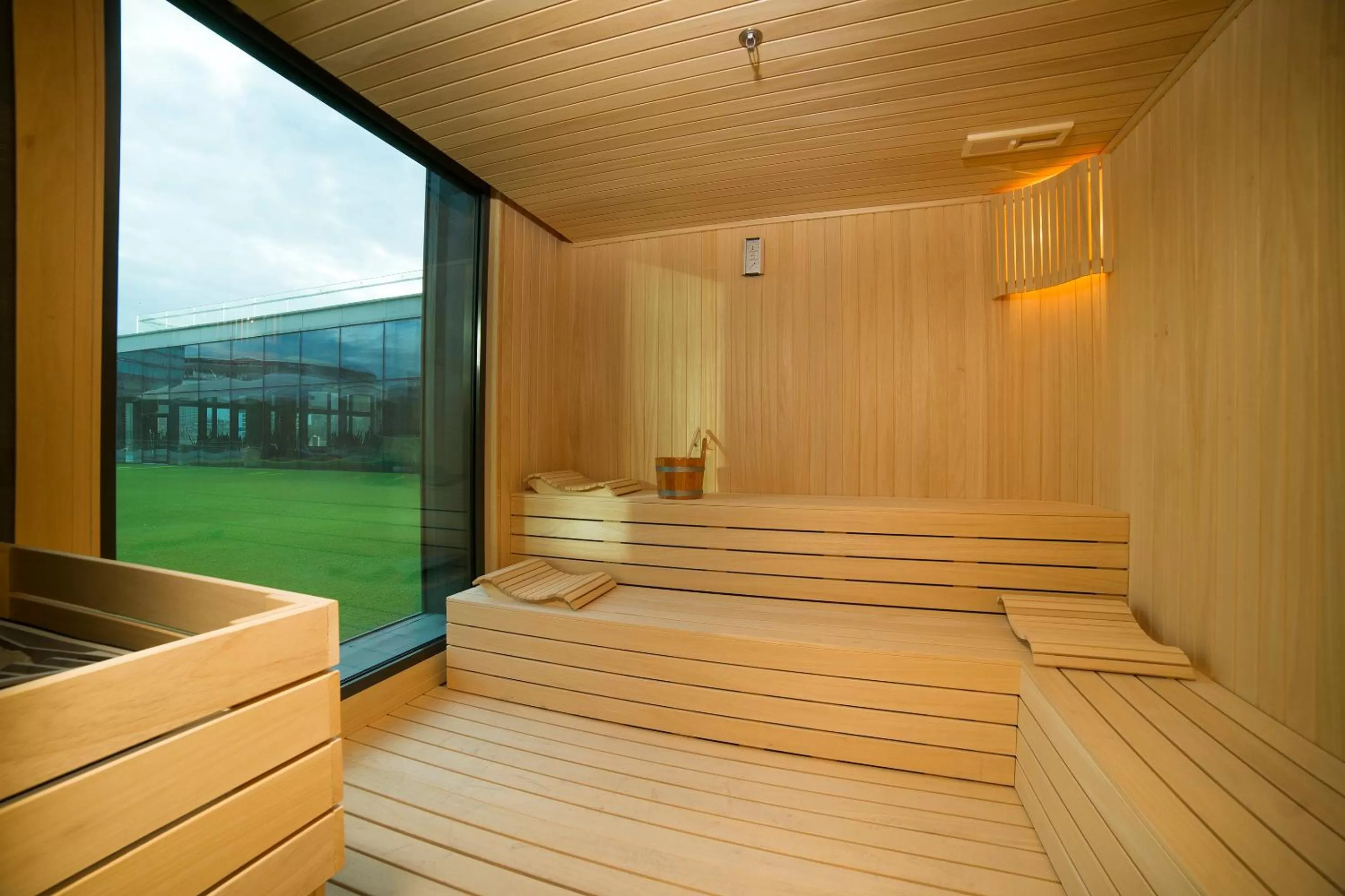 Sauna in Radisson Collection Hotel, Vadistanbul