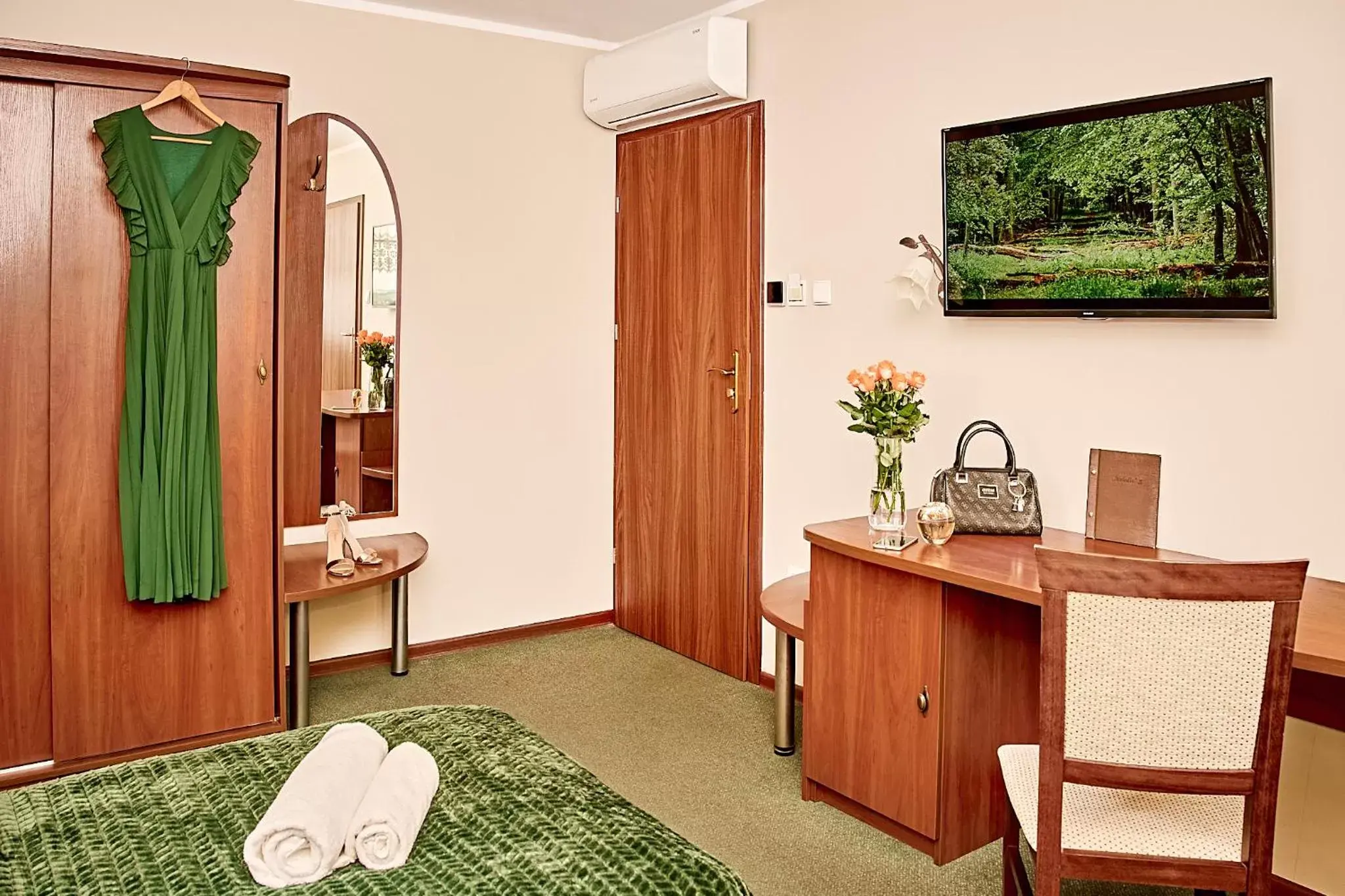 Standard Twin Room - single occupancy in Hotel Melodia *** Standard Twin Room - single occupancy in Hotel Melodia ***