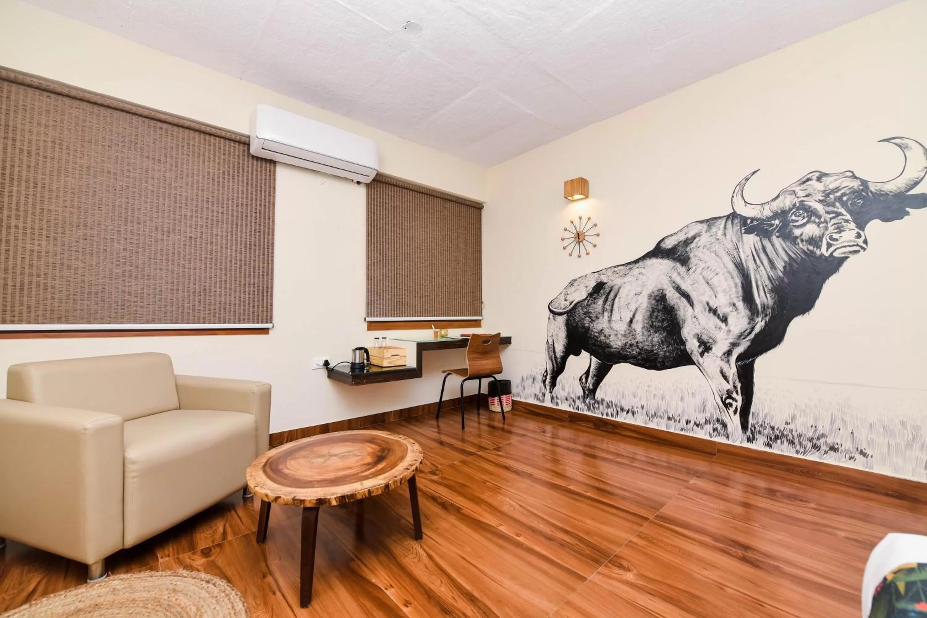 Living room in SAFARI QUEST