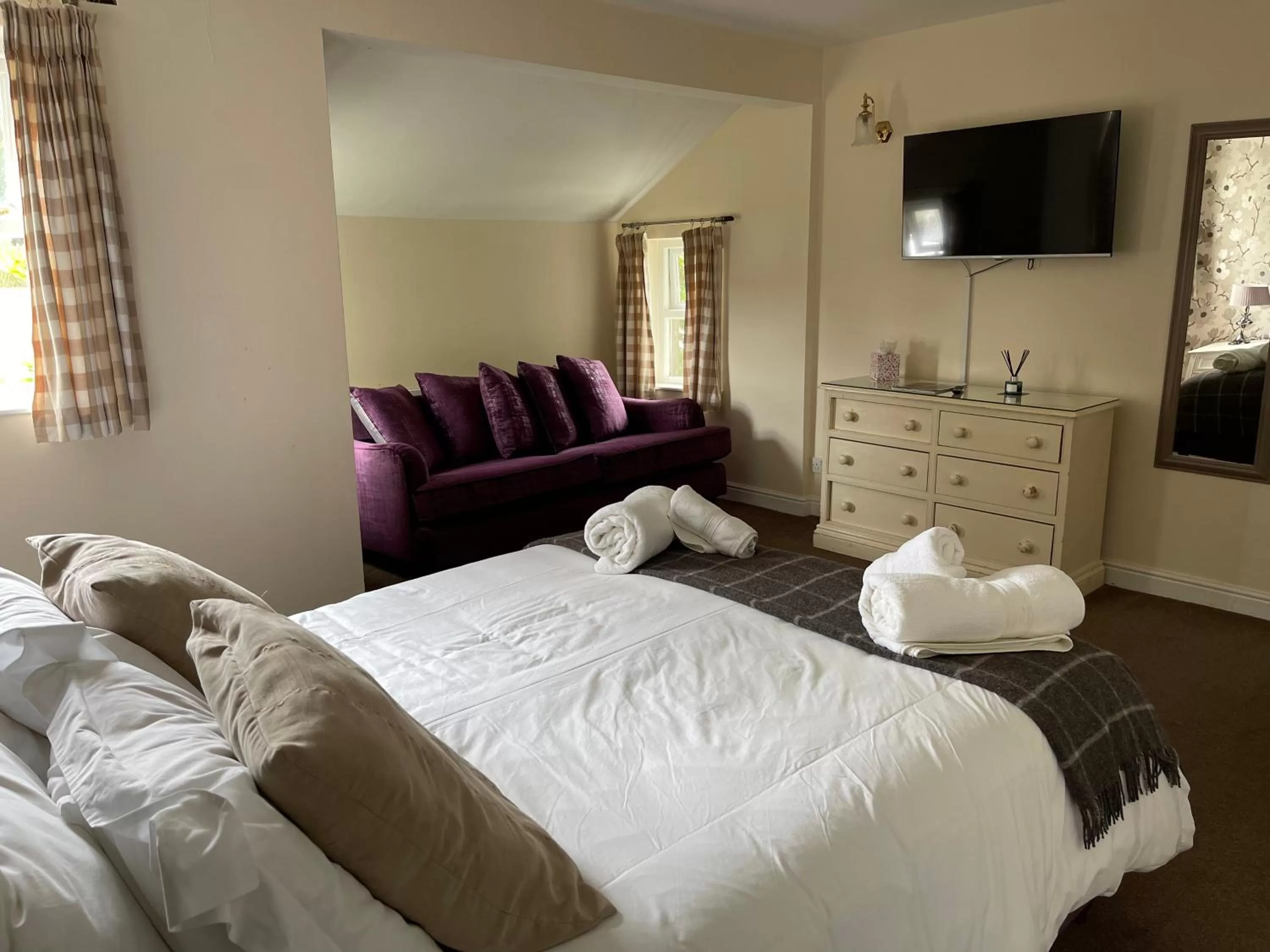 Bedroom, Bed in Wellington Inn