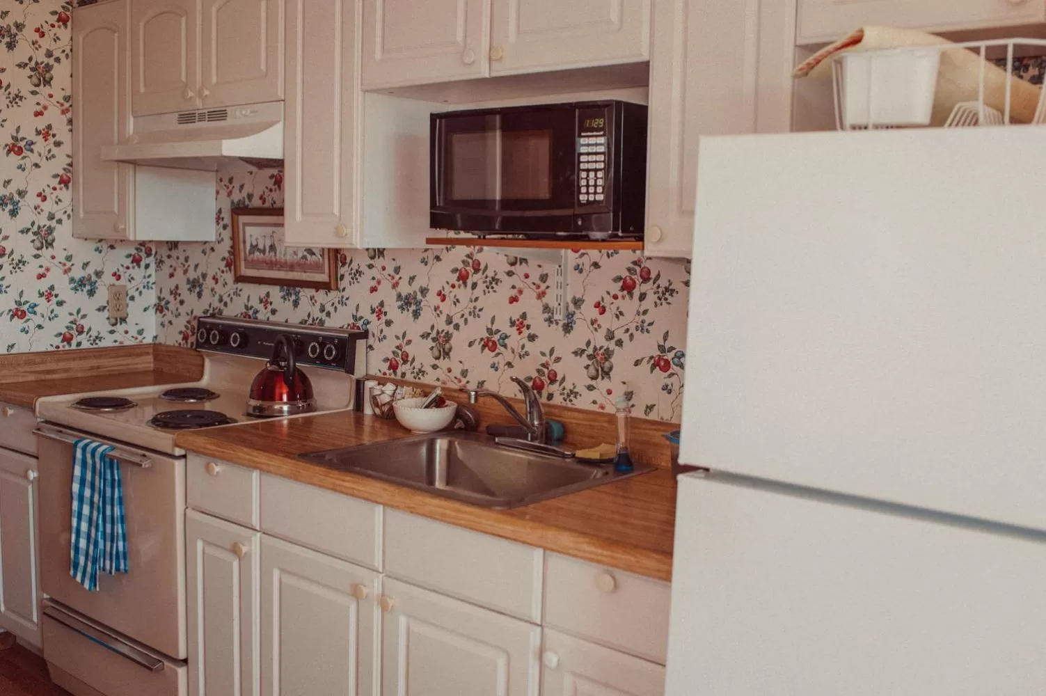 Pioneer Inn Downtown