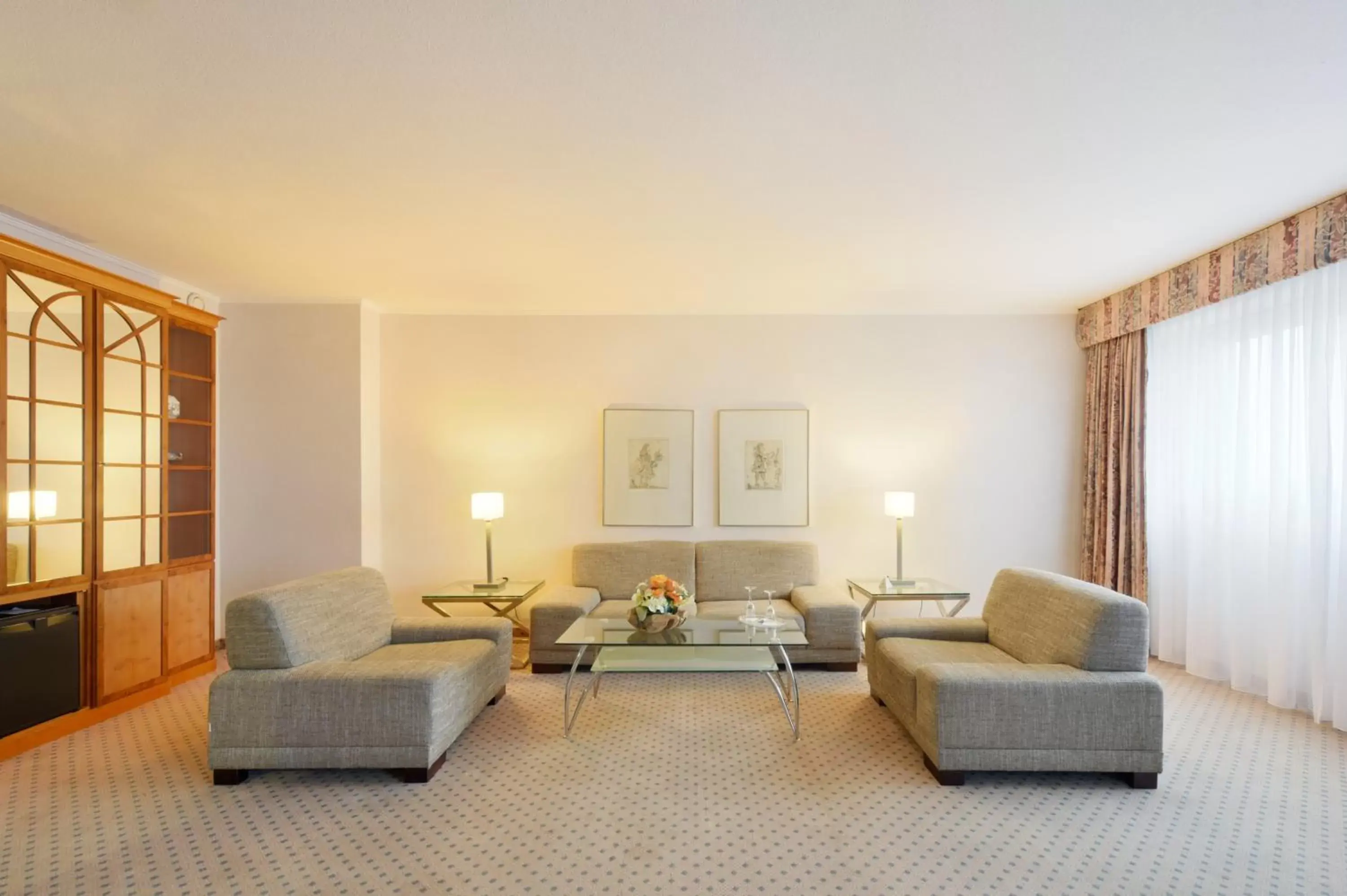 Suite in ACHAT Hotel Karlsruhe City Suite in ACHAT Hotel Karlsruhe City