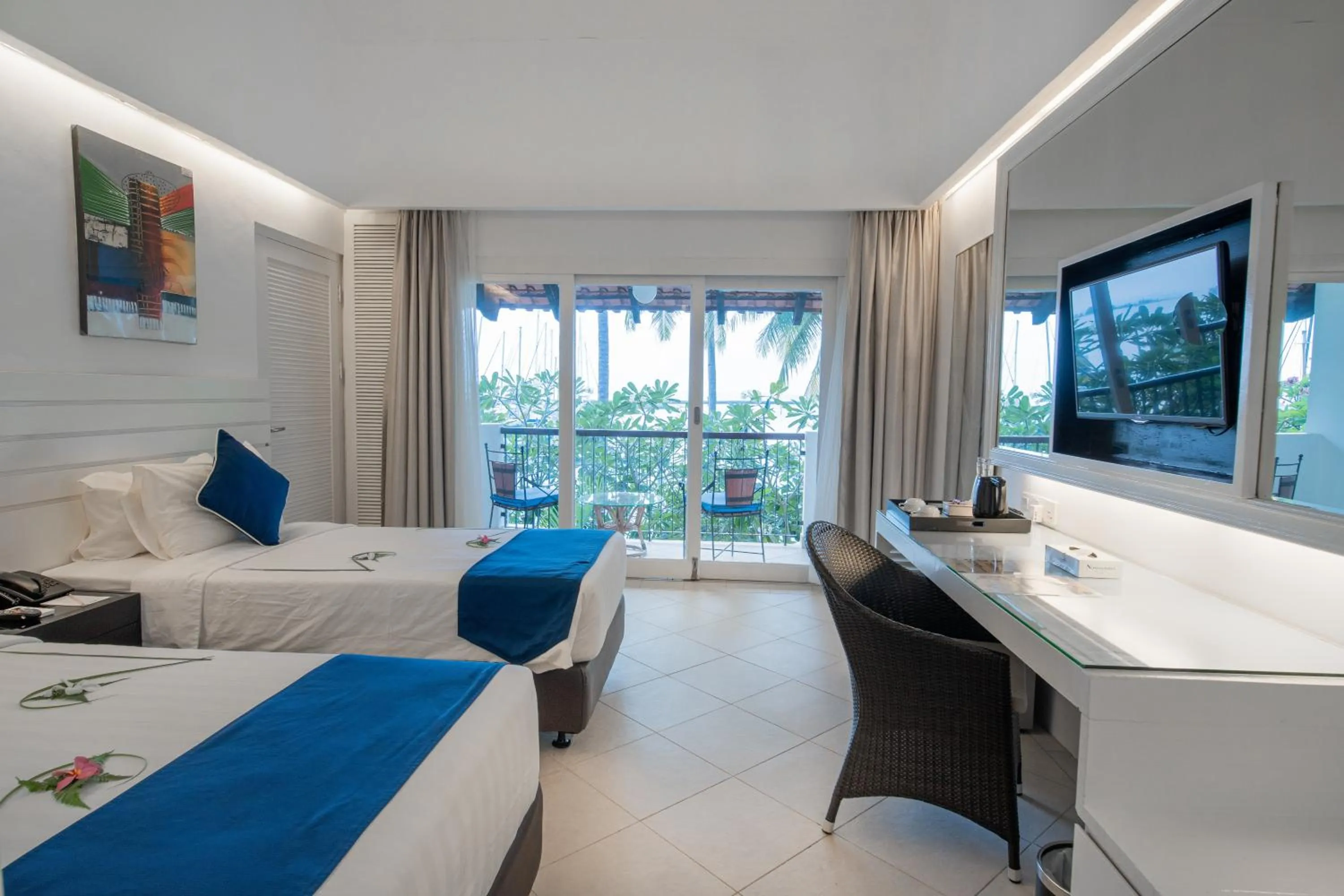 Bed in Nongsa Point Marina