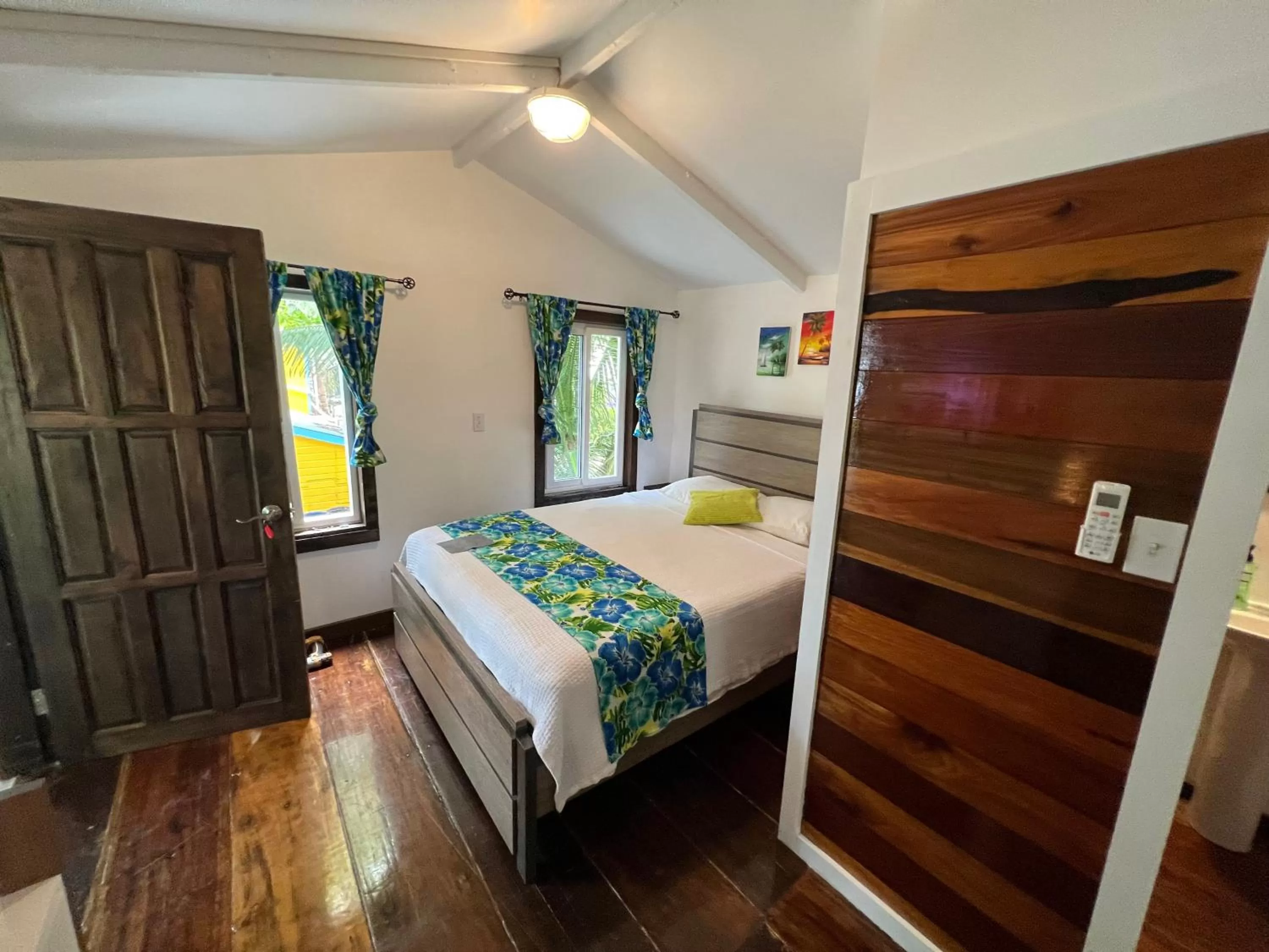 Bed in Colinda Cabanas